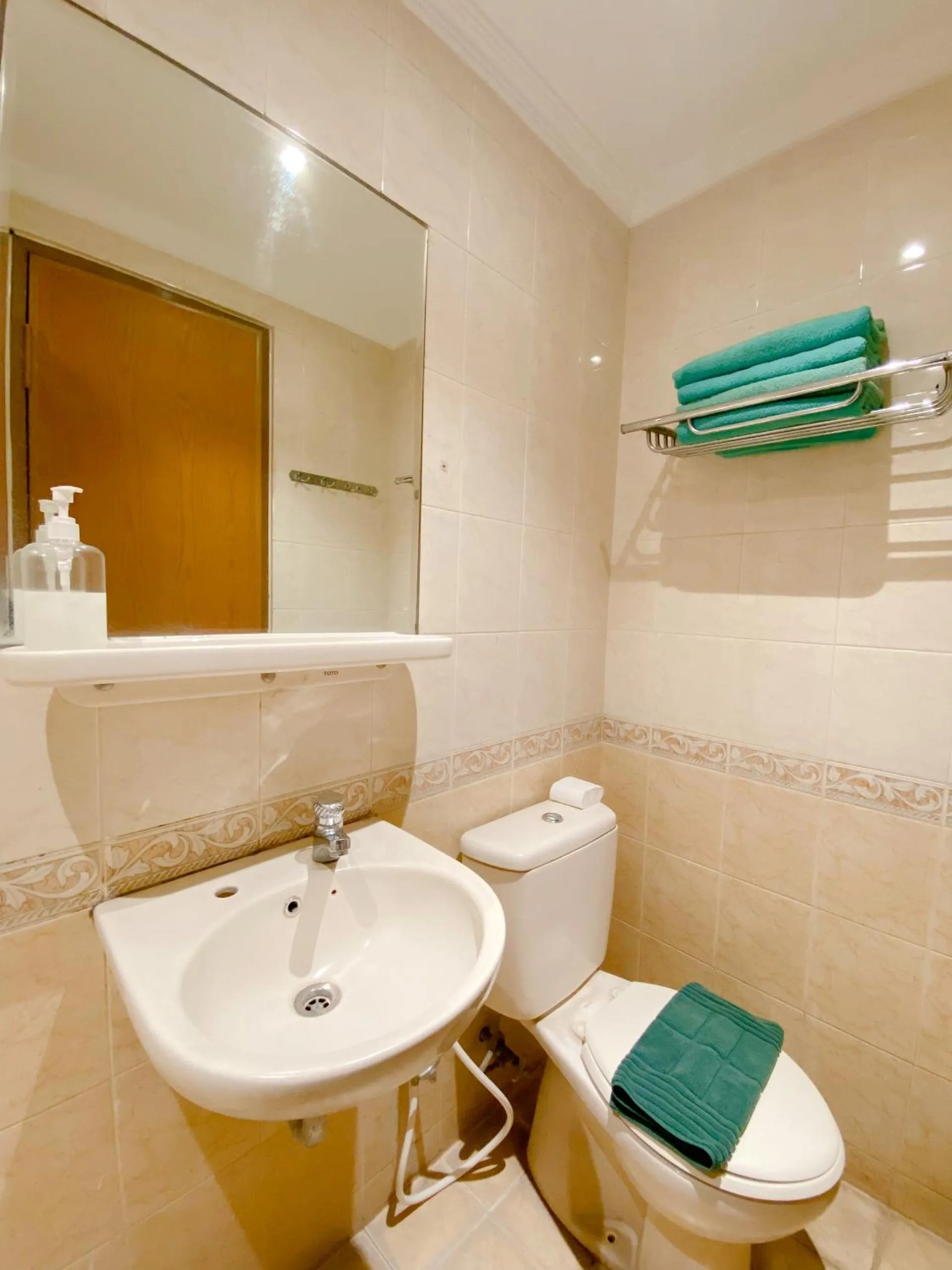 youre at - The Majesty Apartment