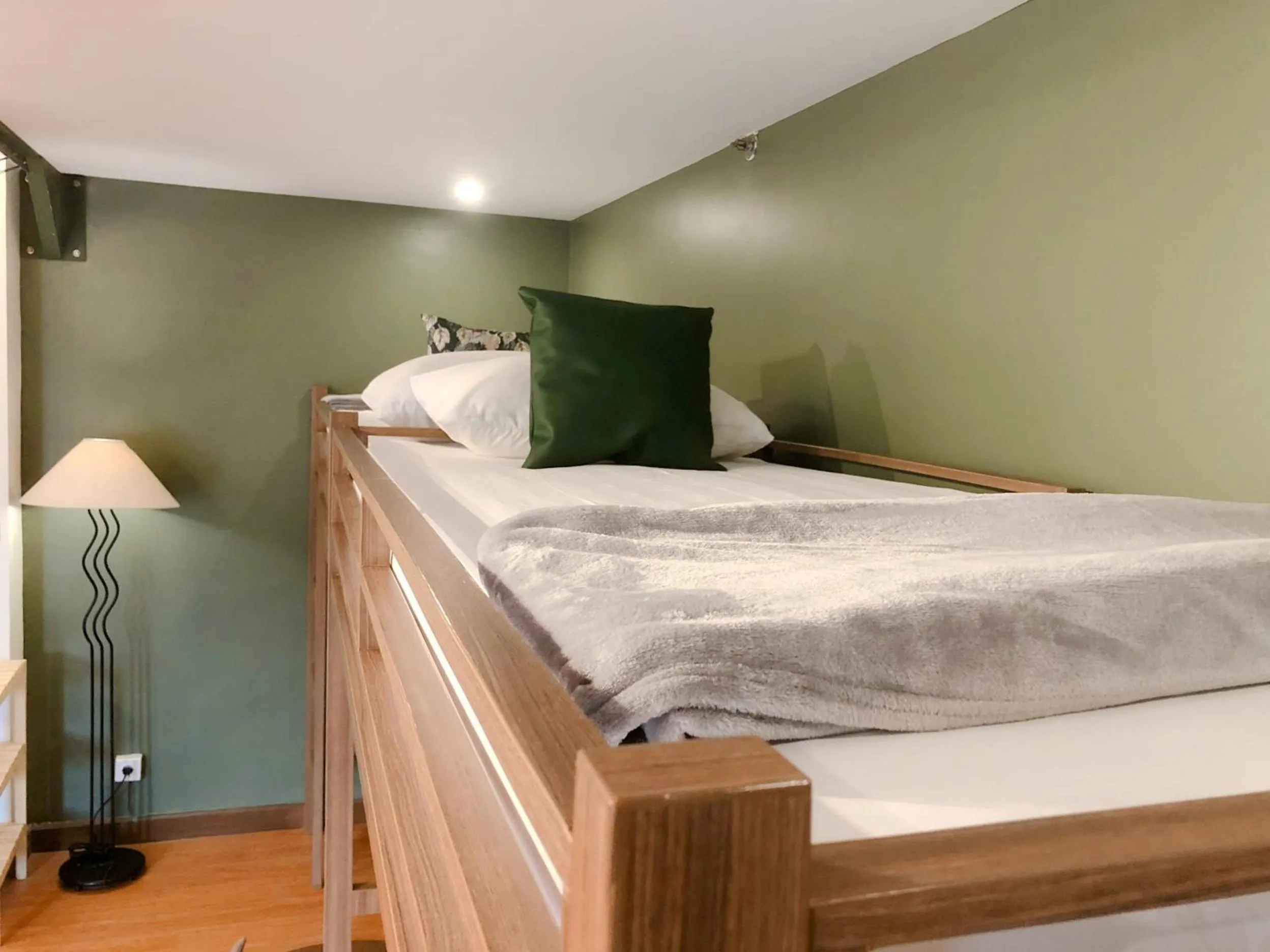 Bed in youre at - The Majesty Apartment