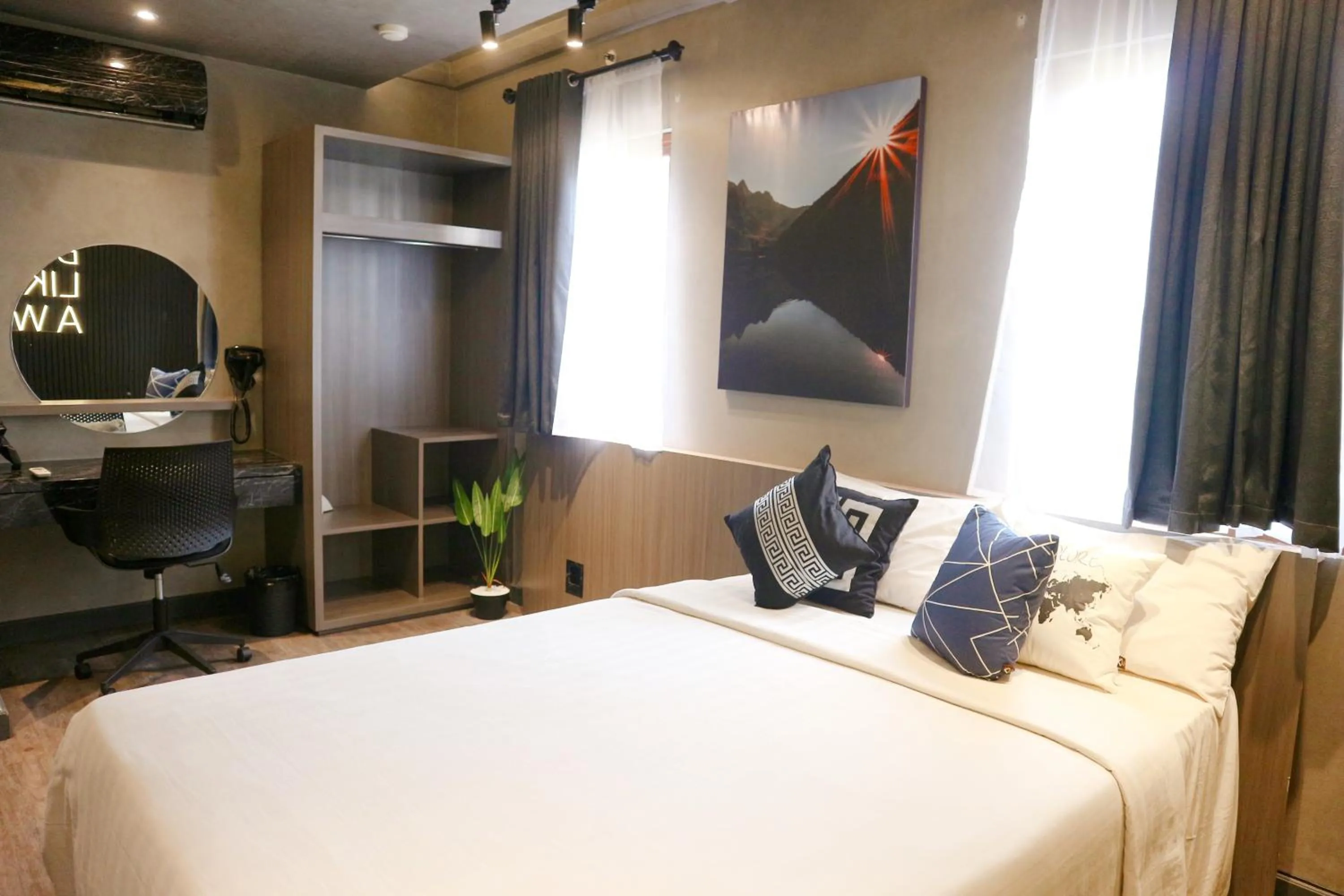 Bed in youre at - The Majesty Apartment