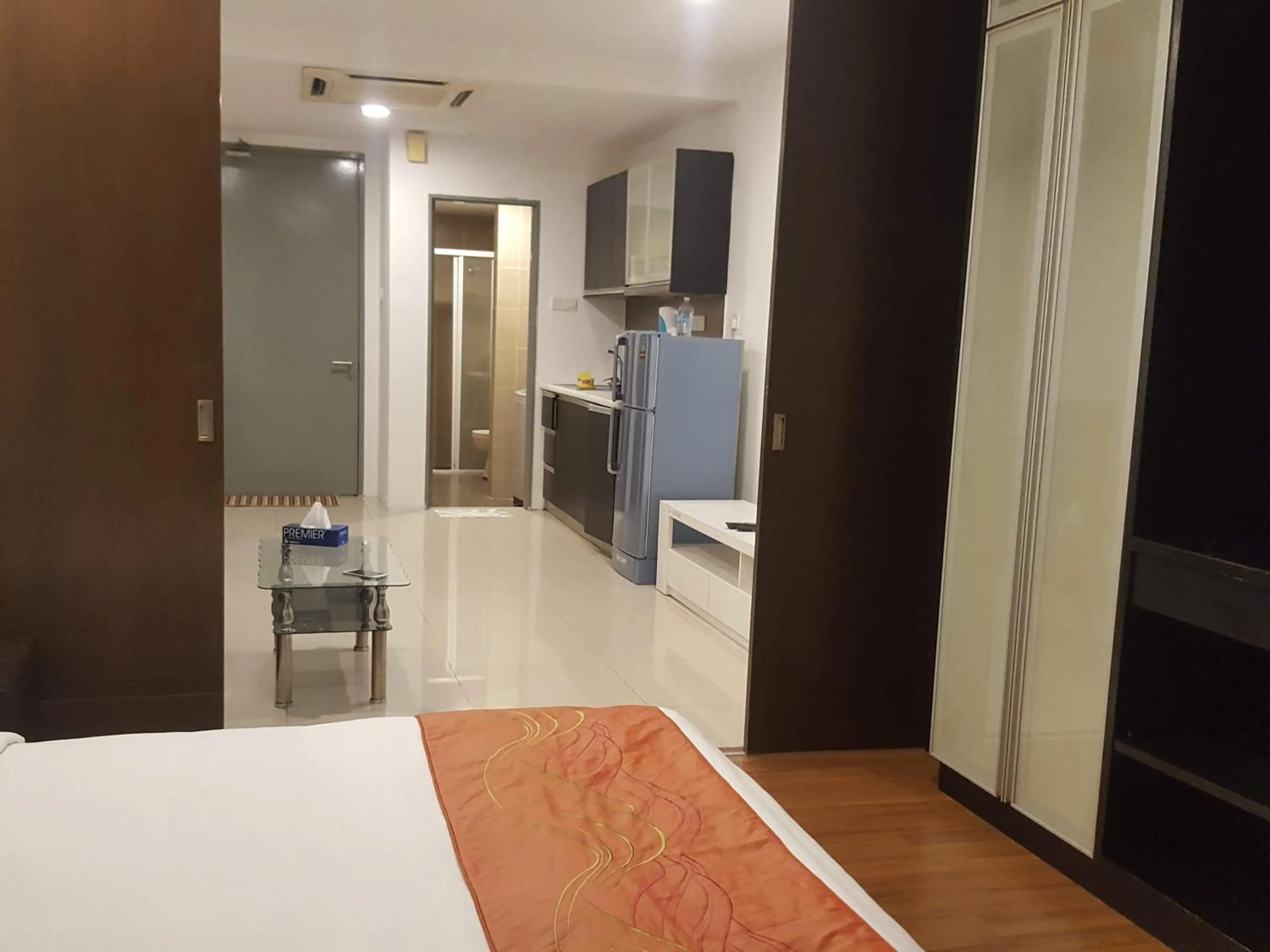 Photo of the whole room, Bed in One Maxim Residence at Taragon