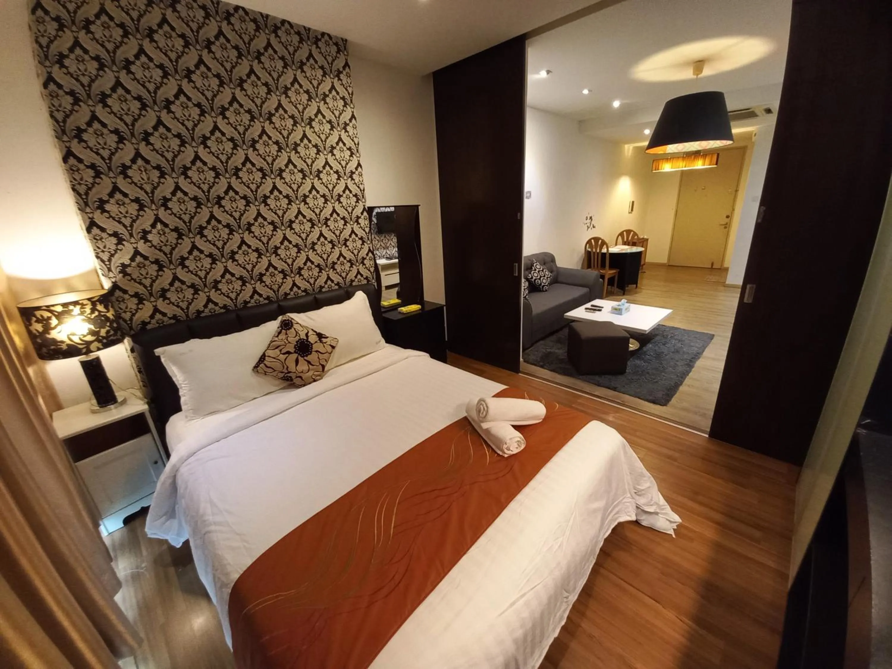 Bedroom, Bed in One Maxim Residence at Taragon