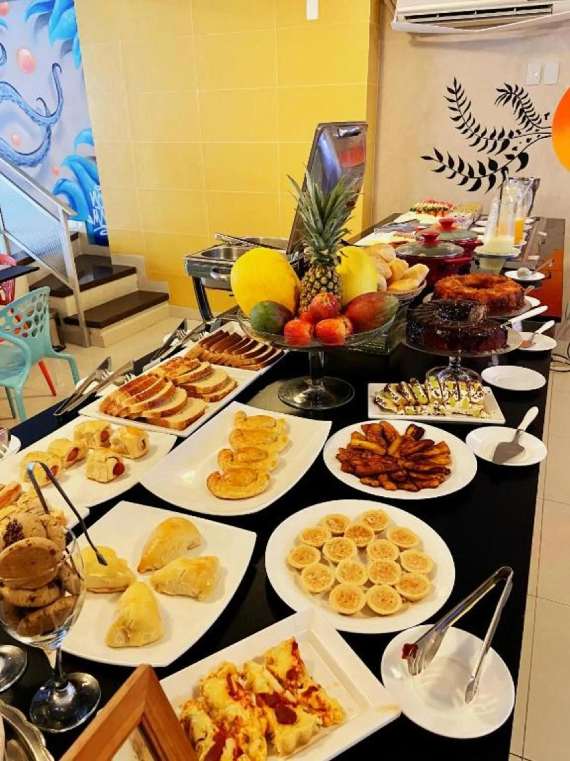 Food and drinks in Mural Living Hotel Manaus