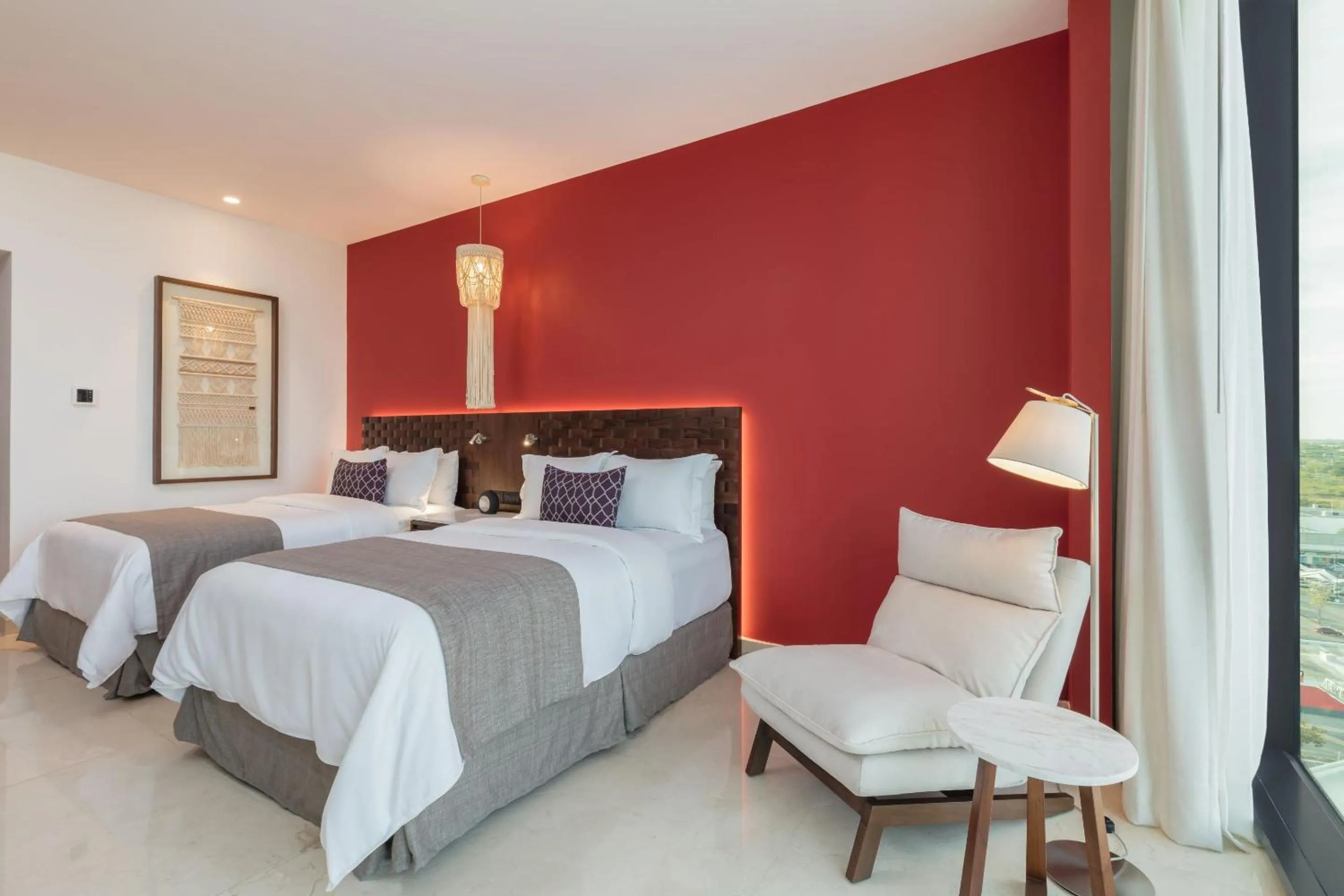 Photo of the whole room, Bed in Camino Real Mérida