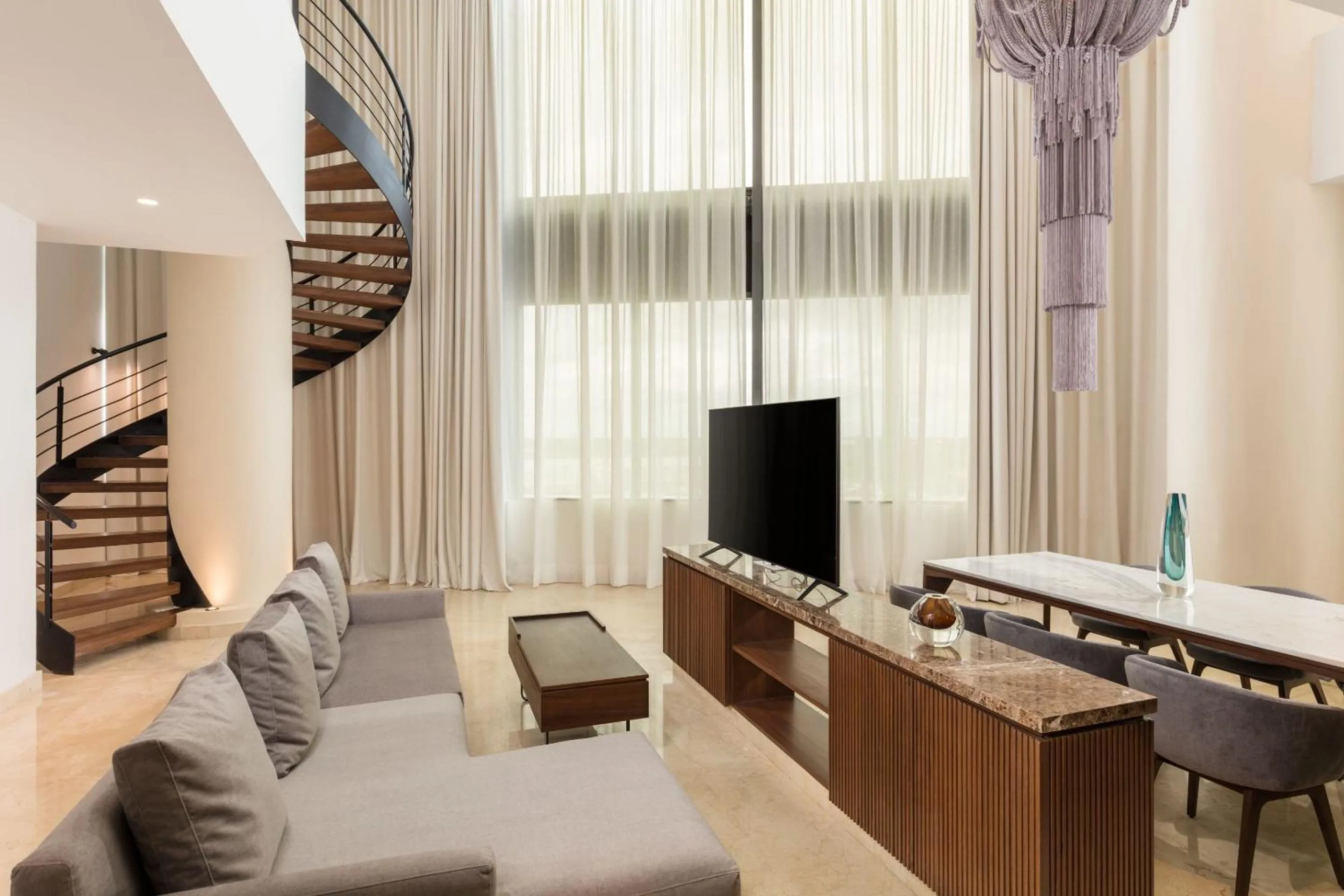 Photo of the whole room in Camino Real Mérida