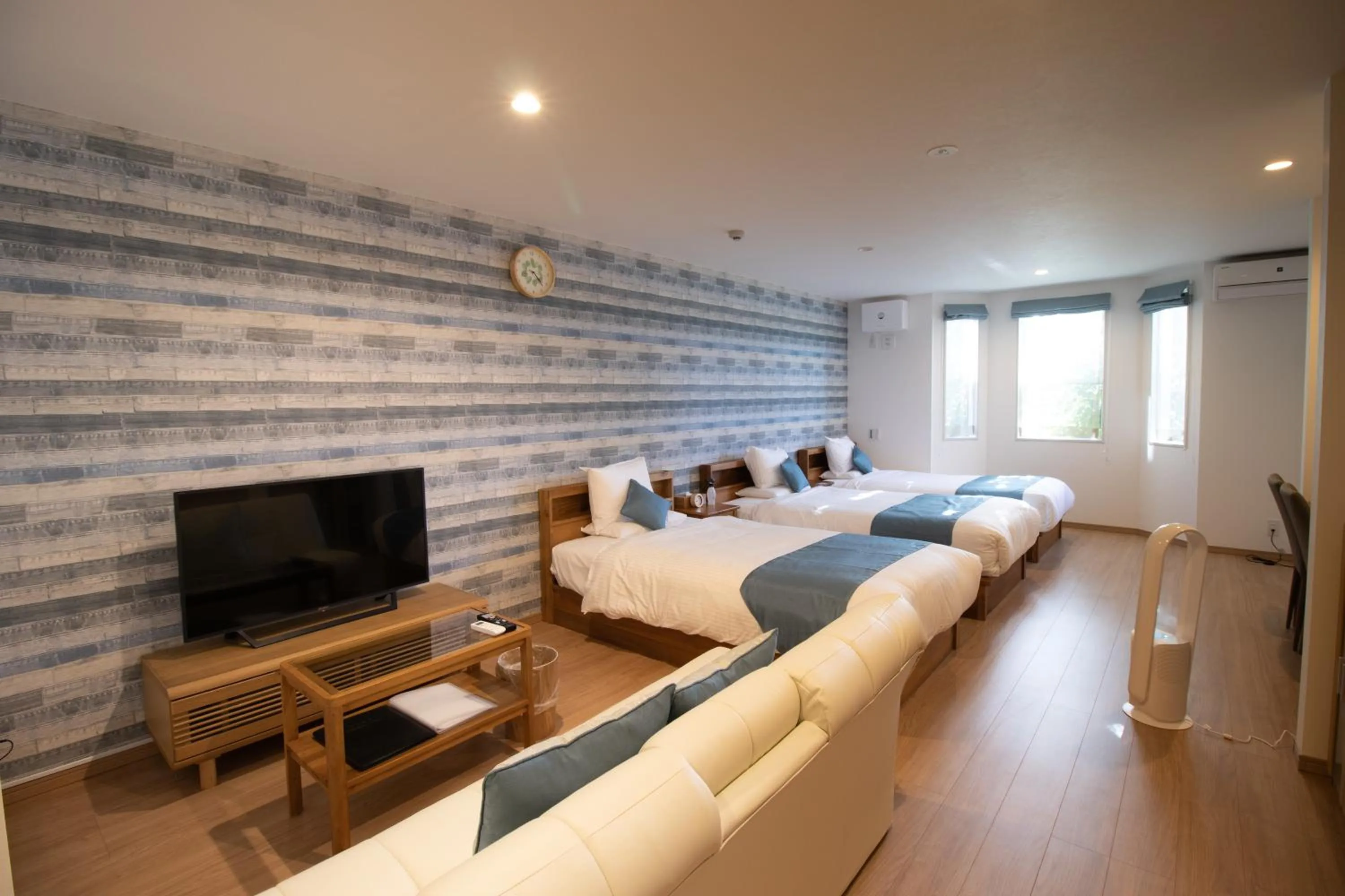 Bed in Hotel Santa Barbara Miyakojima Resort