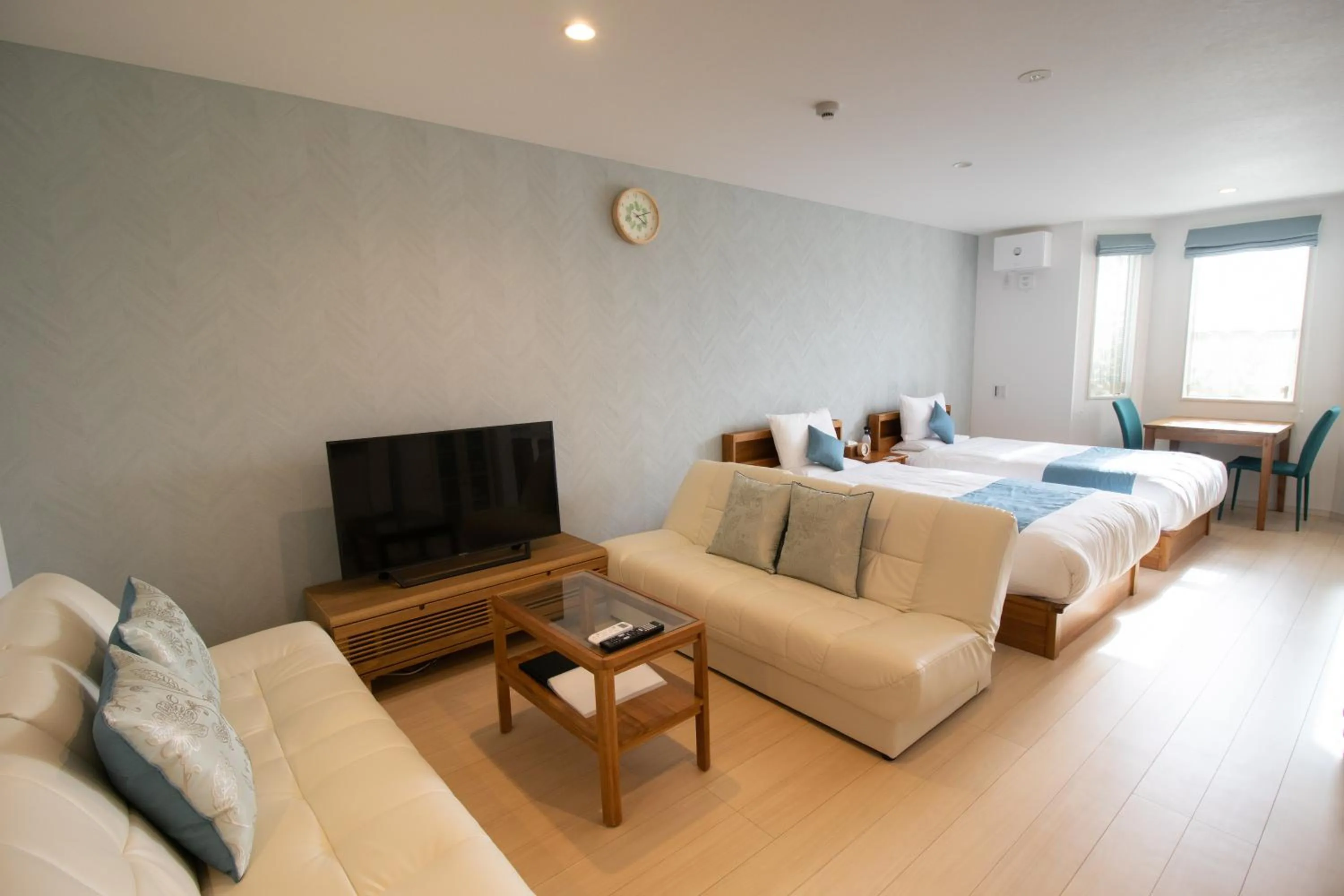 Bed in Hotel Santa Barbara Miyakojima Resort