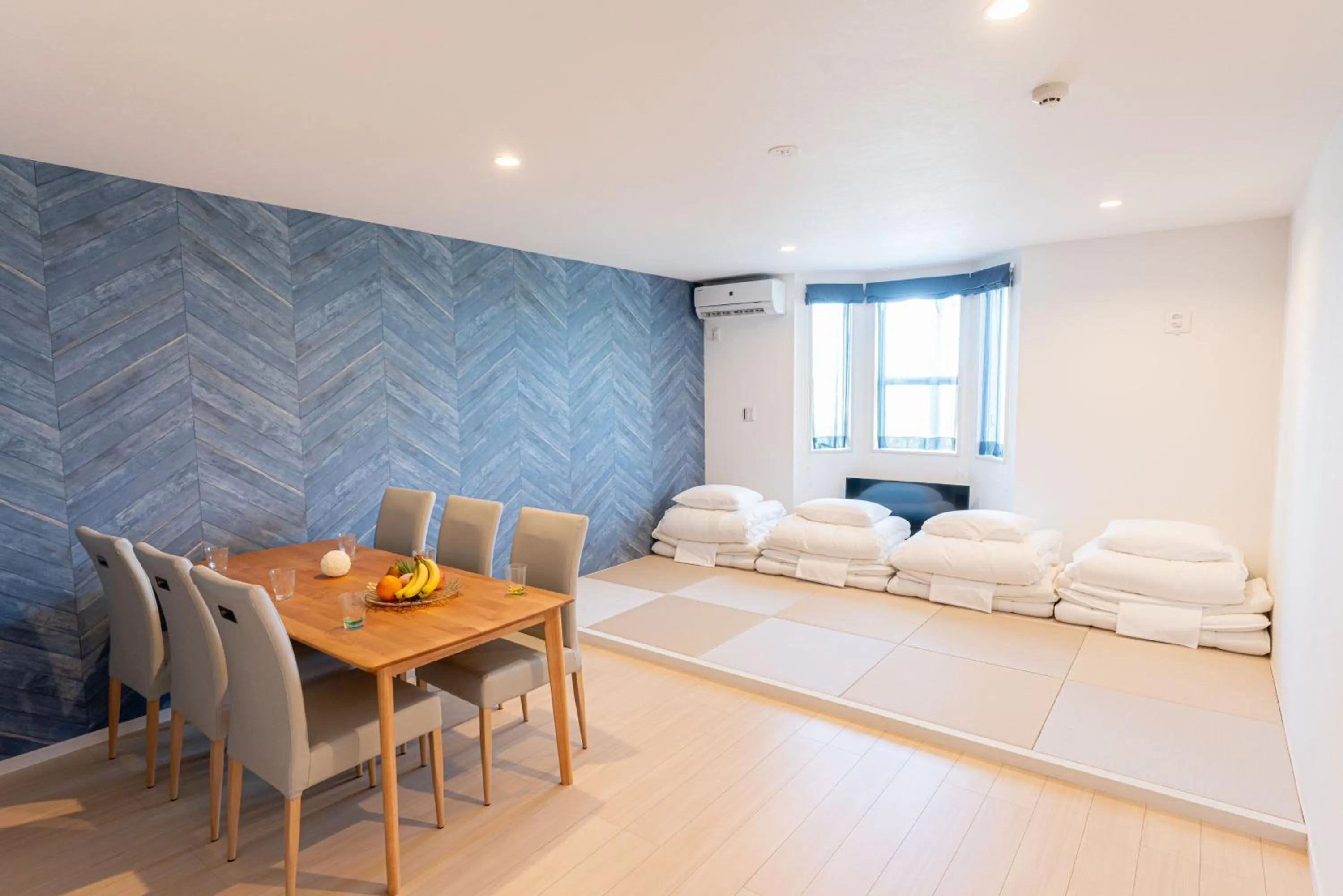 Bed in Hotel Santa Barbara Miyakojima Resort