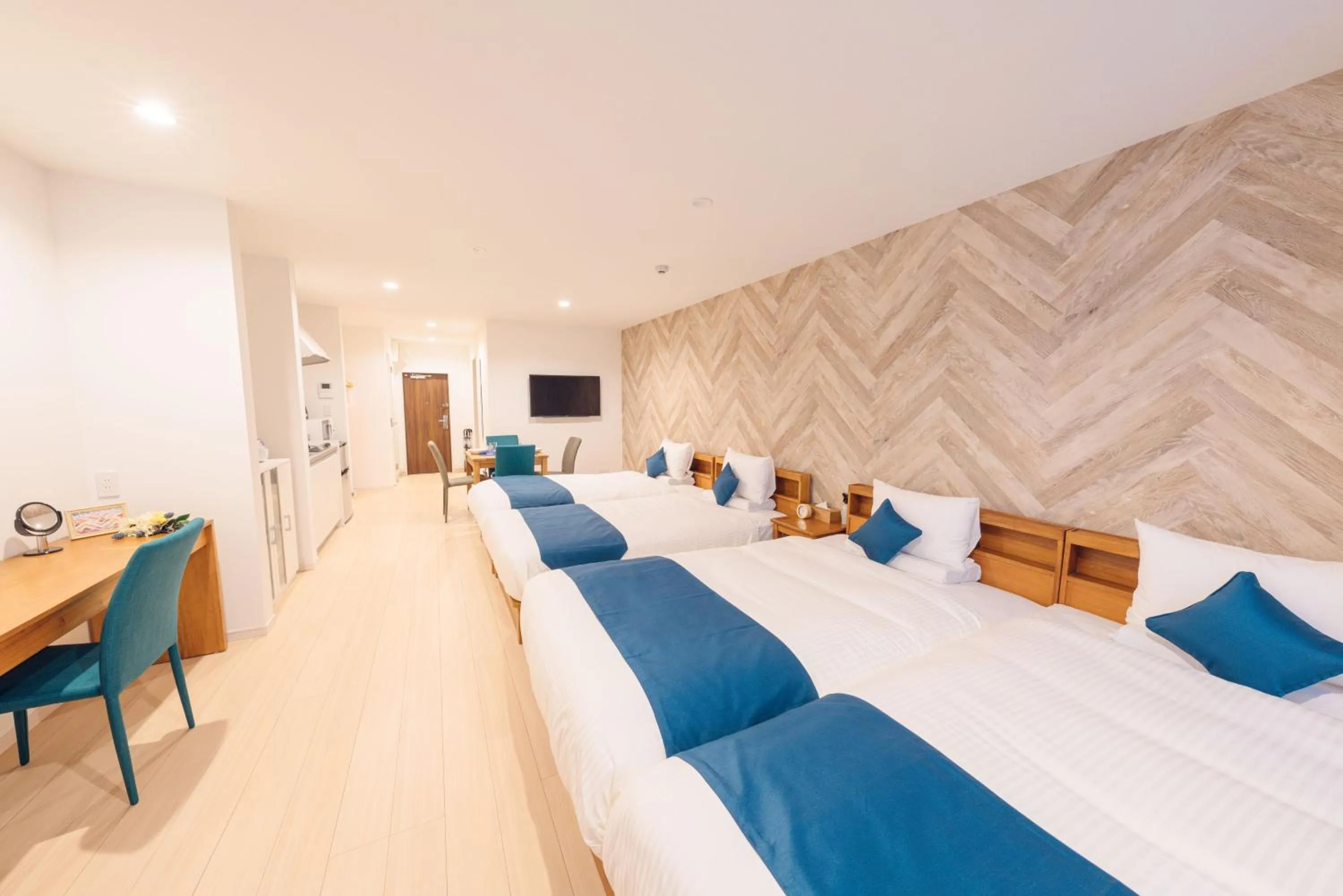 Bed in Hotel Santa Barbara Miyakojima Resort