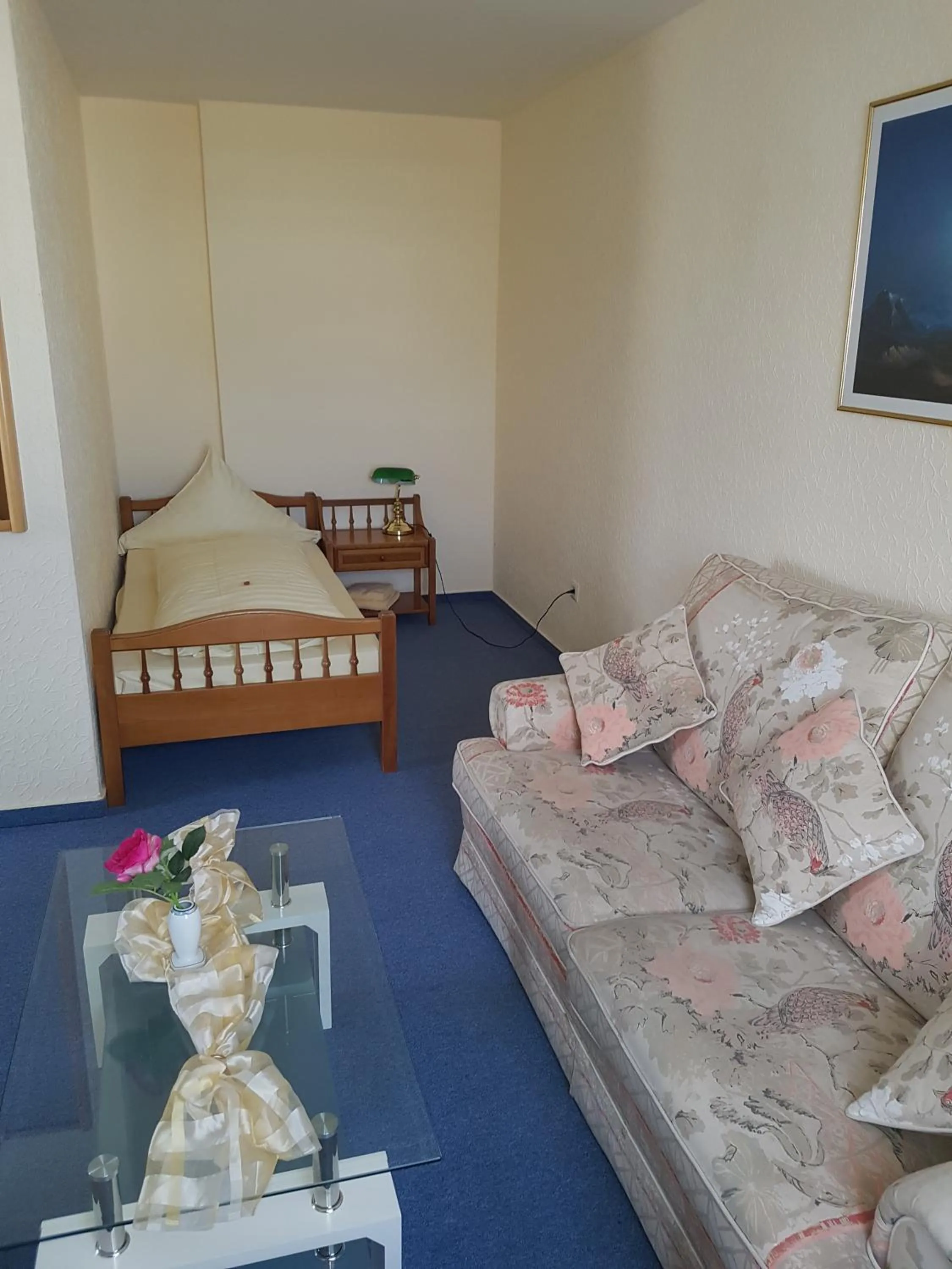 Decorative detail, Bed in Hotel Stadt Baunatal