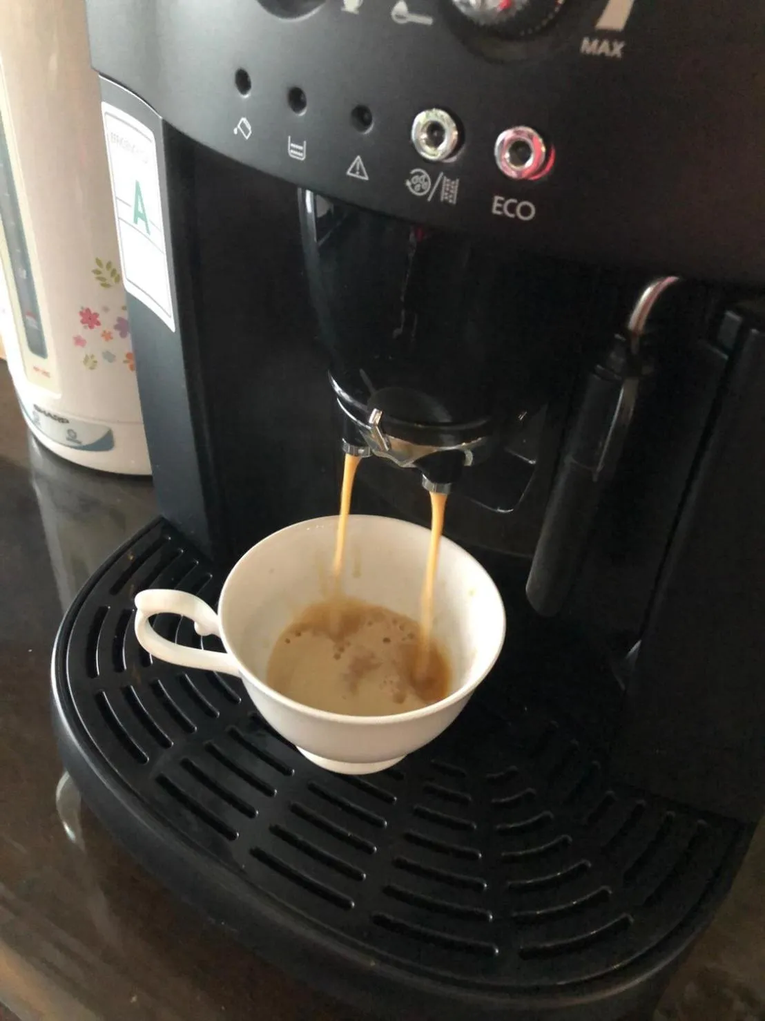 Coffee/tea facilities in Hotel IYA
