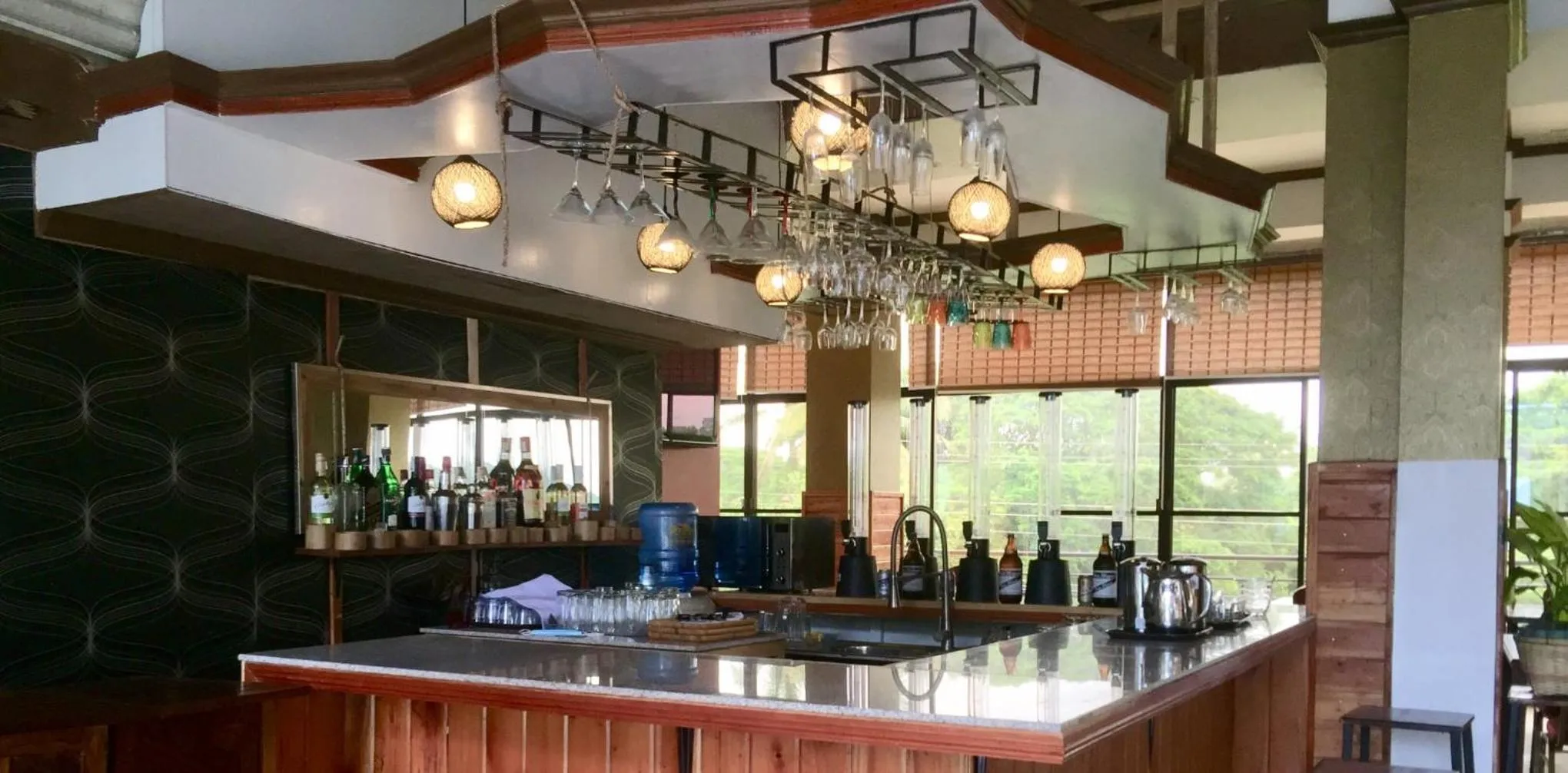 Restaurant/places to eat in Bohol Boutique Hotel