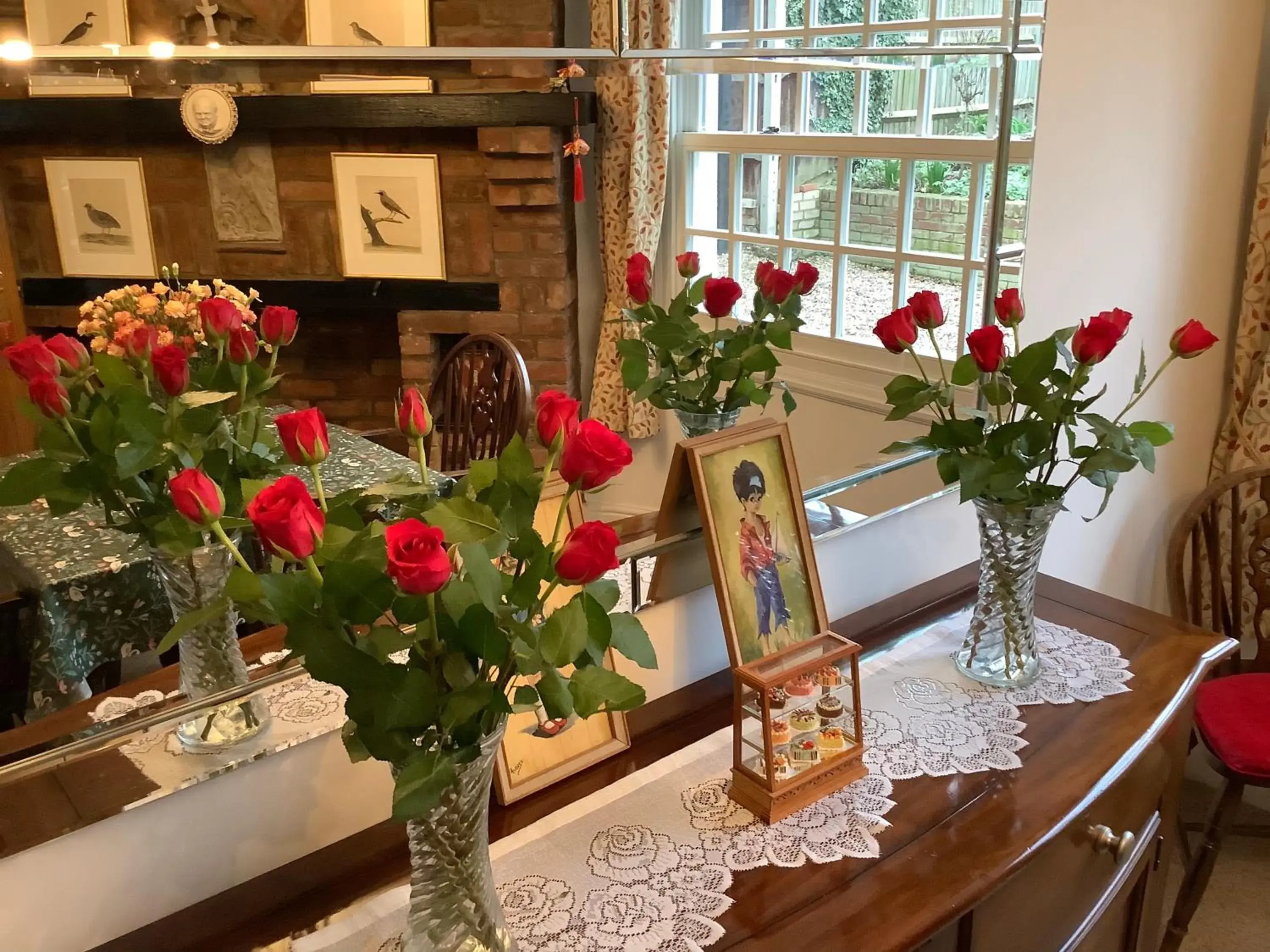 Twin Room with Shared Bathroom - single occupancy in Swan Guest House LONDON - HEATHROW Twin Room with Shared Bathroom - single occupancy in Swan Guest House LONDON - HEATHROW