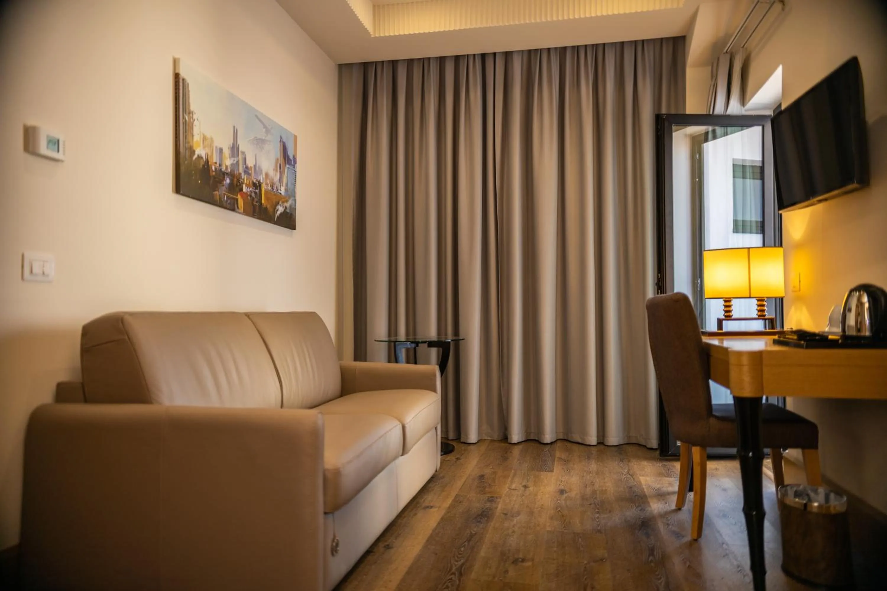 Seating area in Hotel Golden Palace