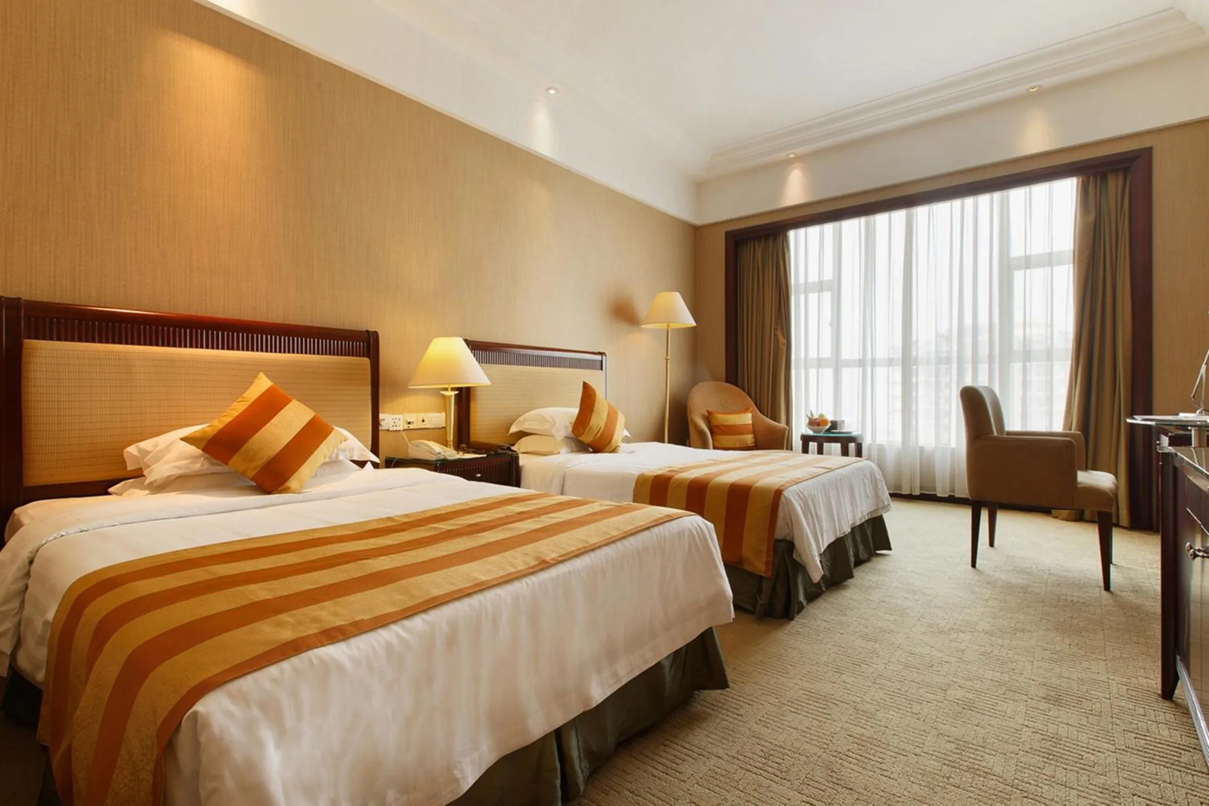 Day in Grand Royal Hotel