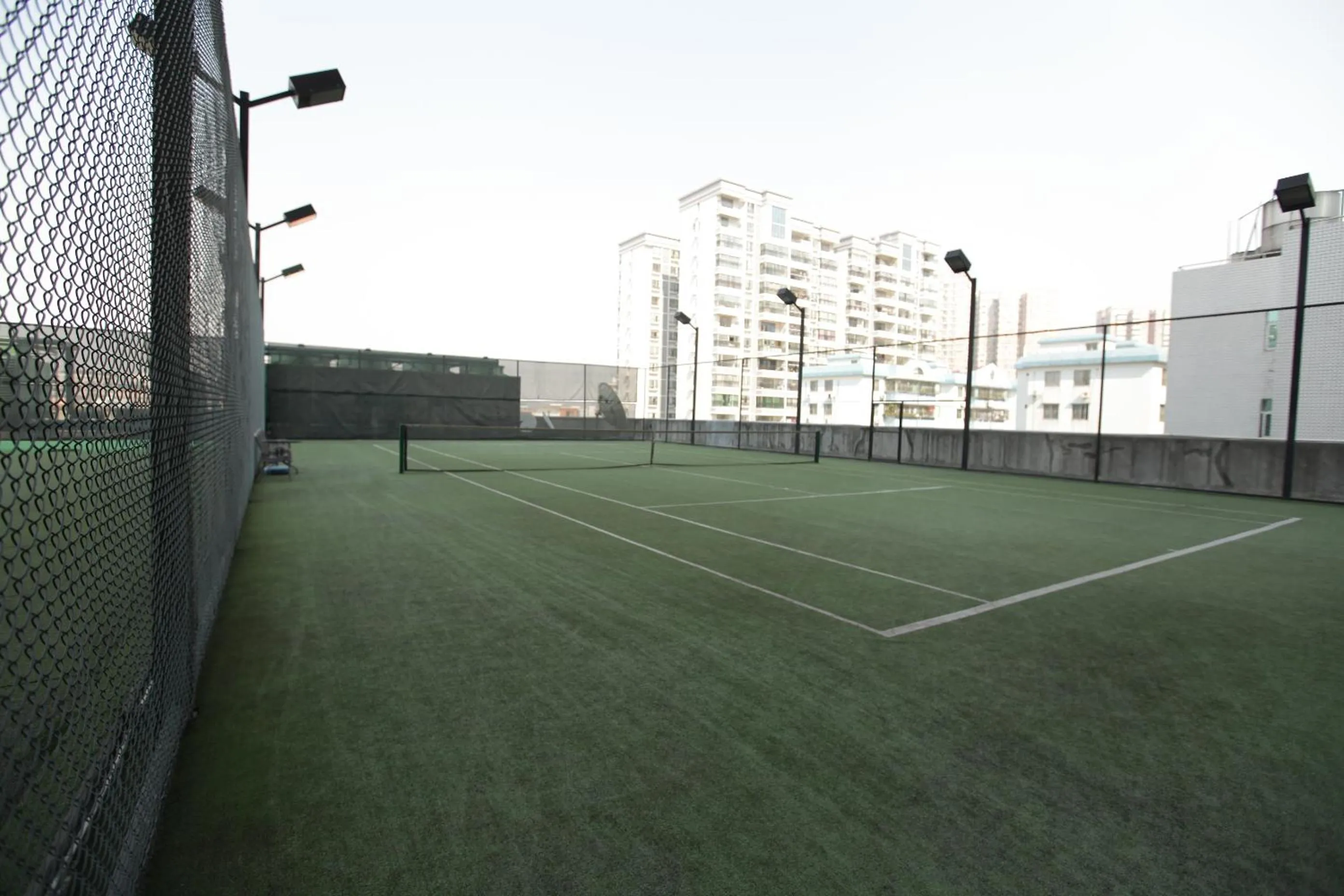 Tennis court in Grand Royal Hotel