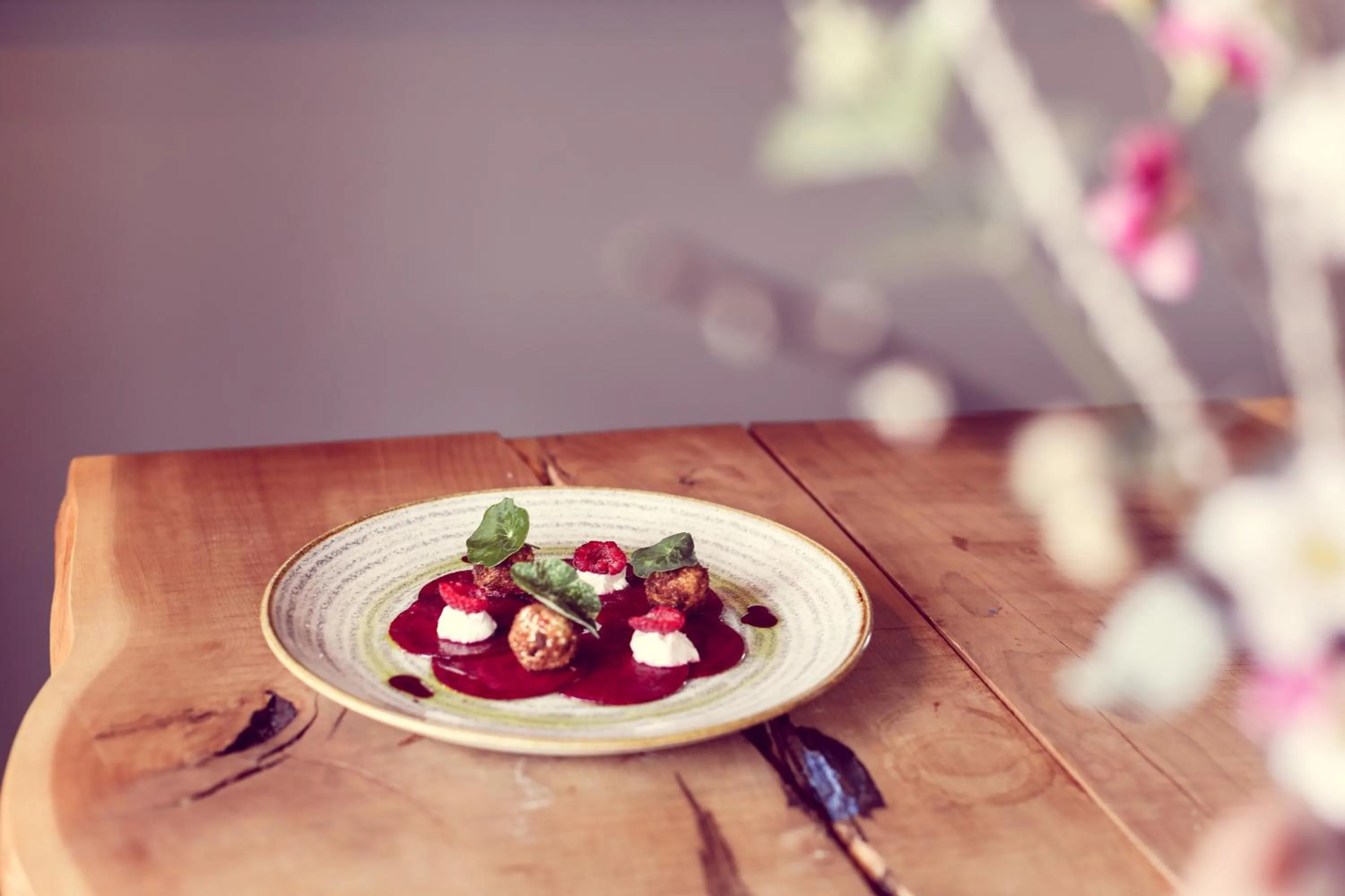 Food and drinks in The Tavern at Hale