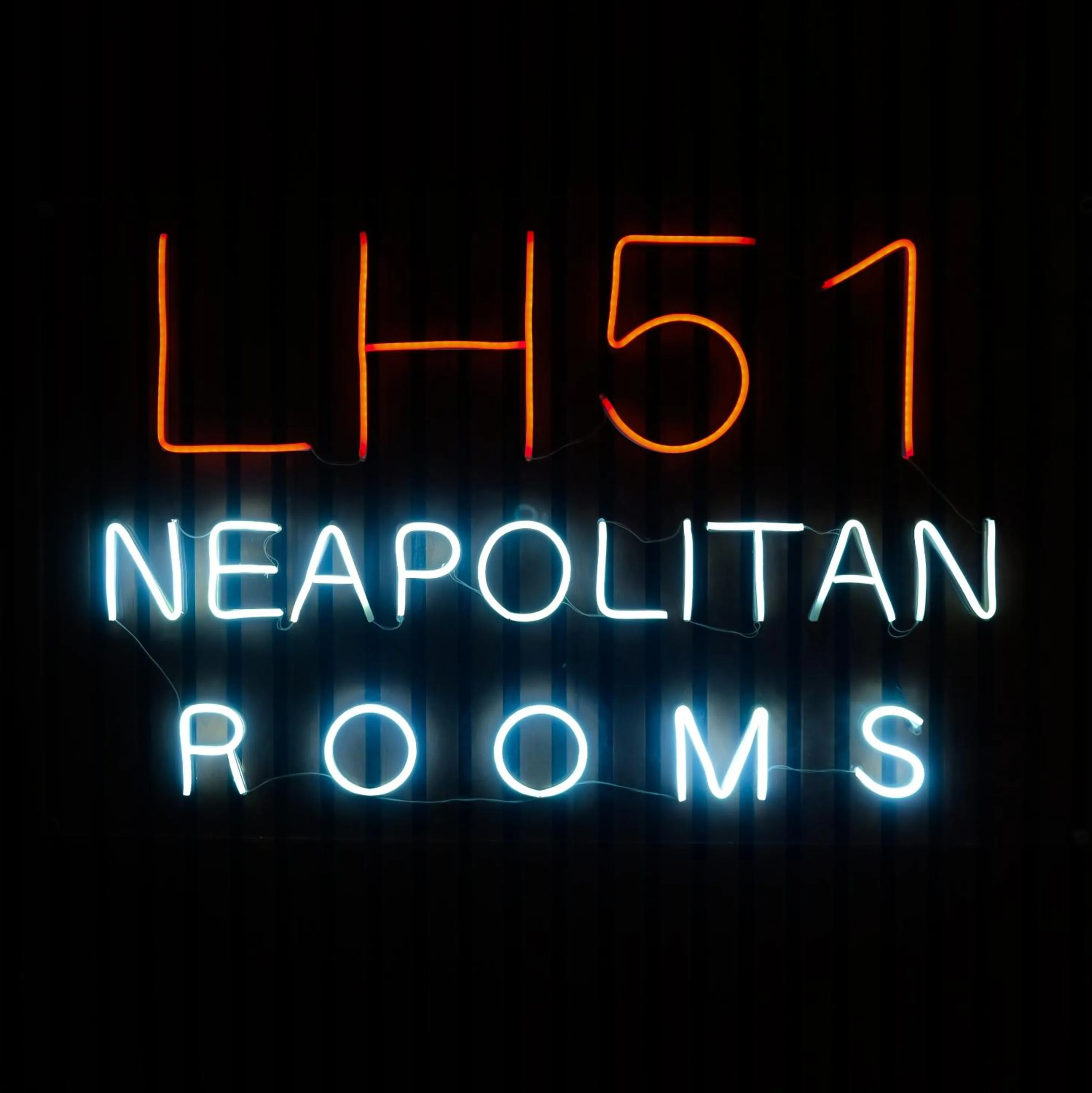Logo/Certificate/Sign in LH51 Rooms