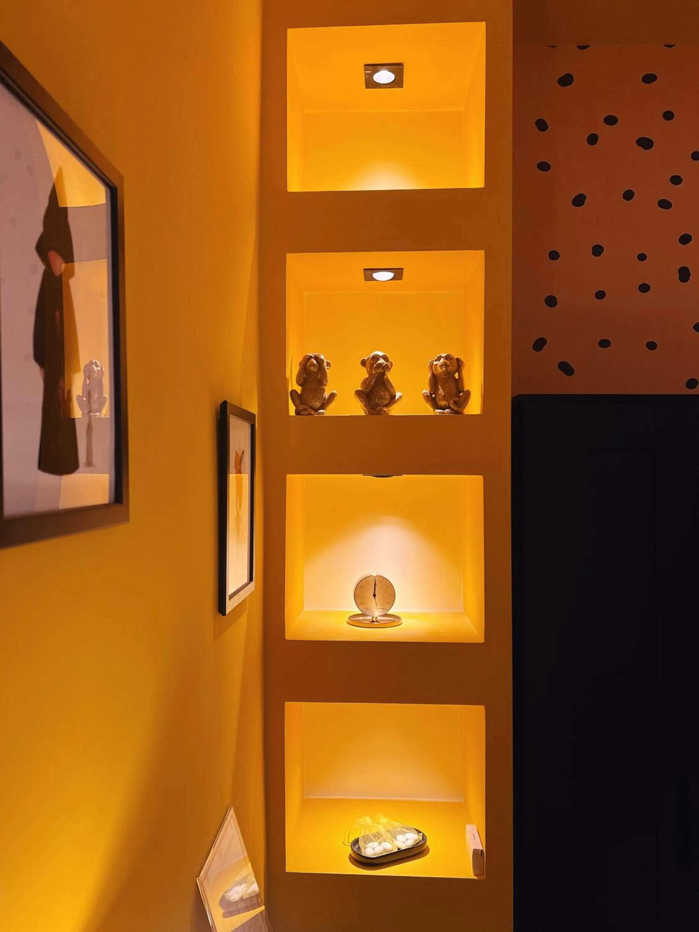 Bedroom in LH51 Rooms