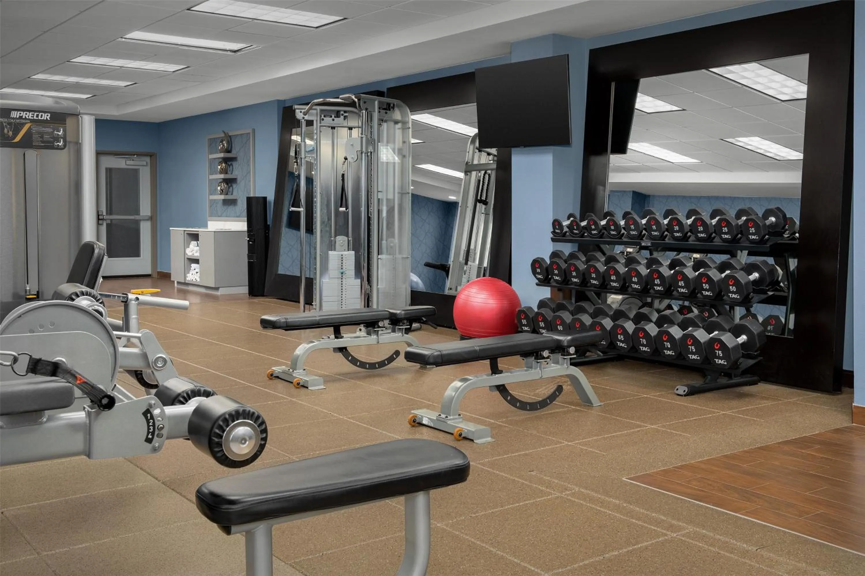 Fitness centre/facilities in Homewood Suites by Hilton Seattle/Lynnwood