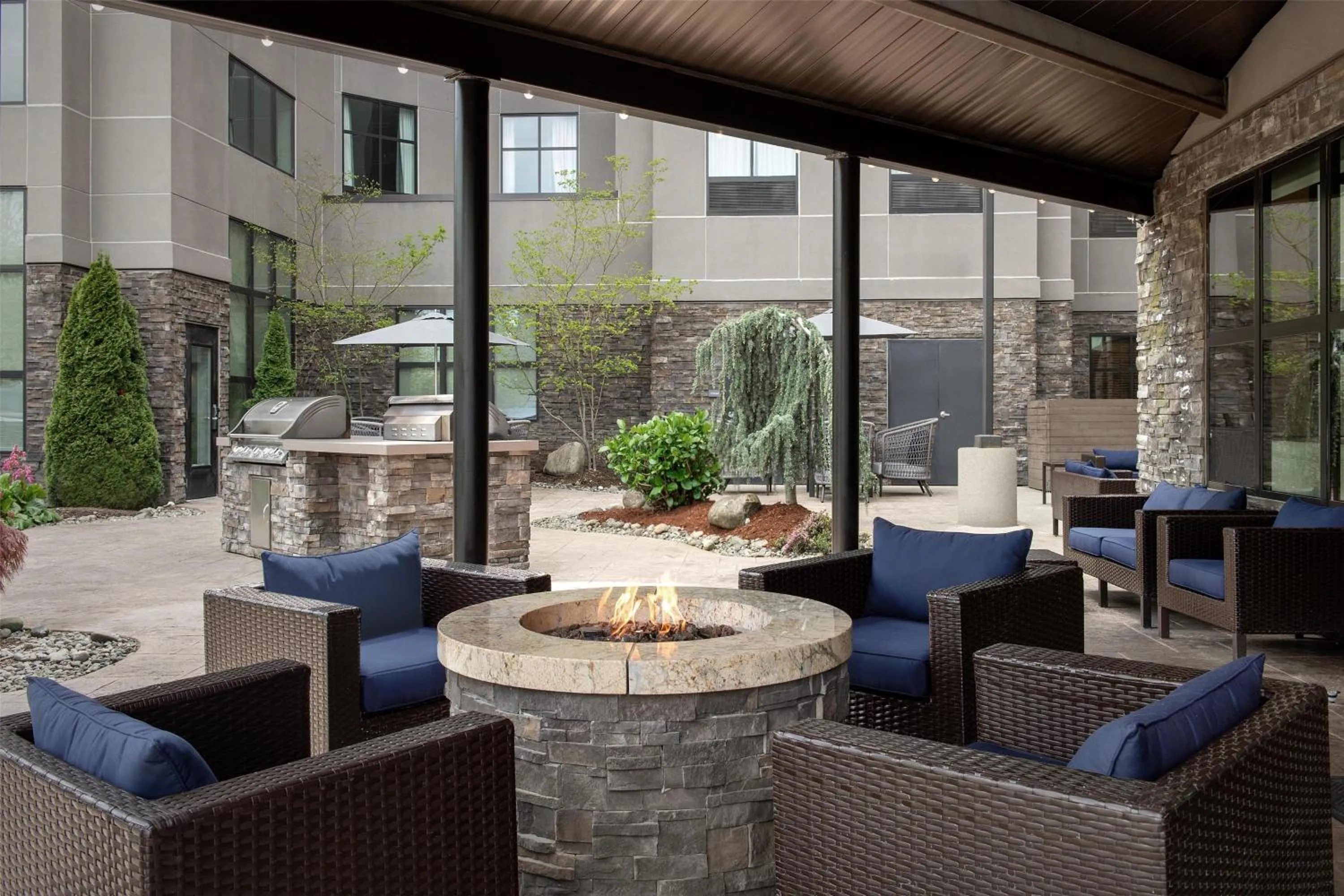 Patio in Homewood Suites by Hilton Seattle/Lynnwood
