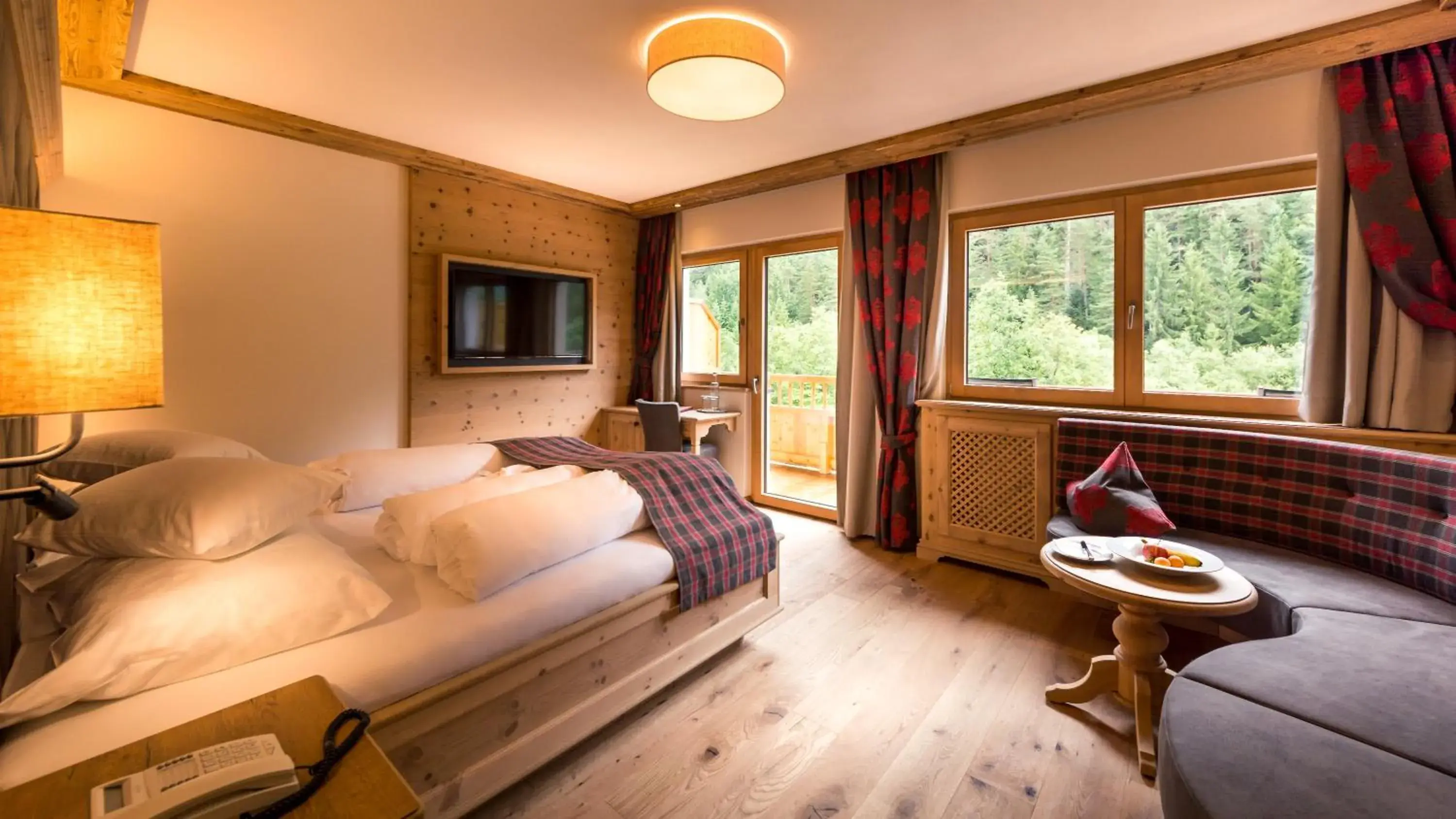 Tower Suite - single occupancy in Verwöhnhotel Kristall Tower Suite - single occupancy in Verwöhnhotel Kristall