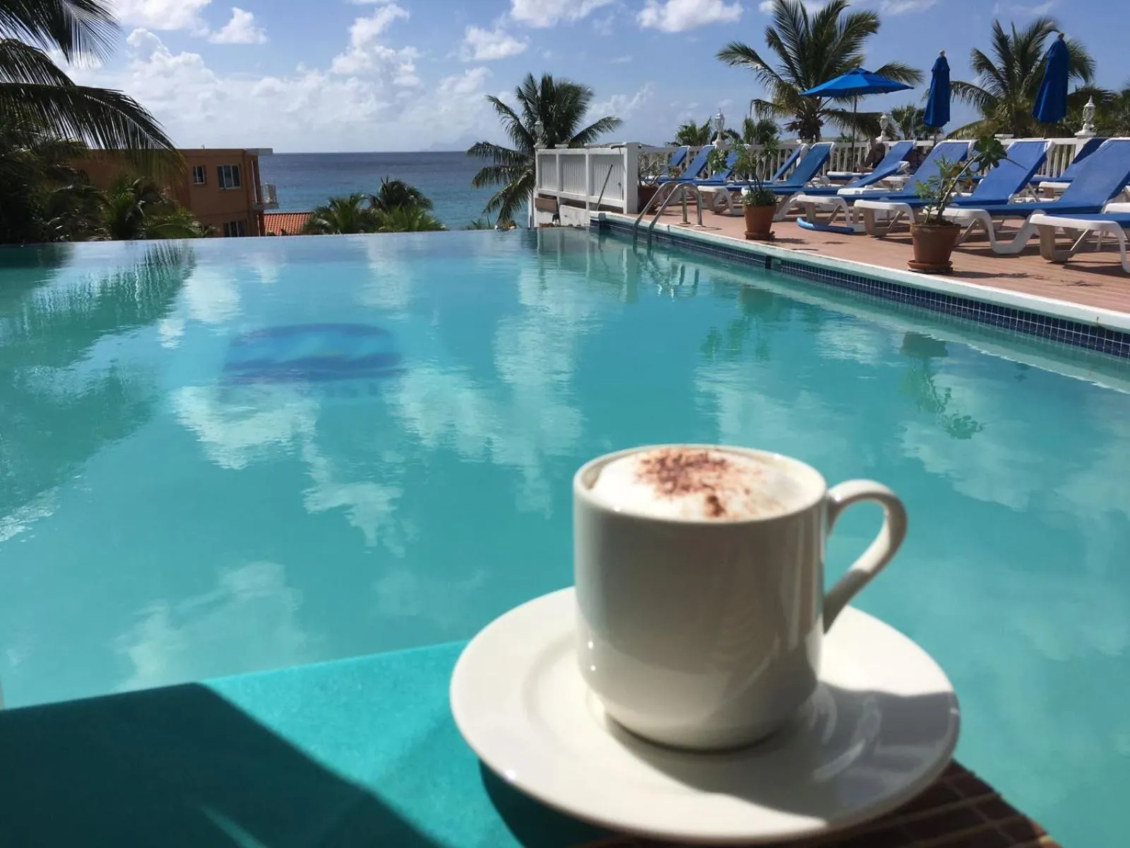 Restaurant/places to eat in La Vista Resort