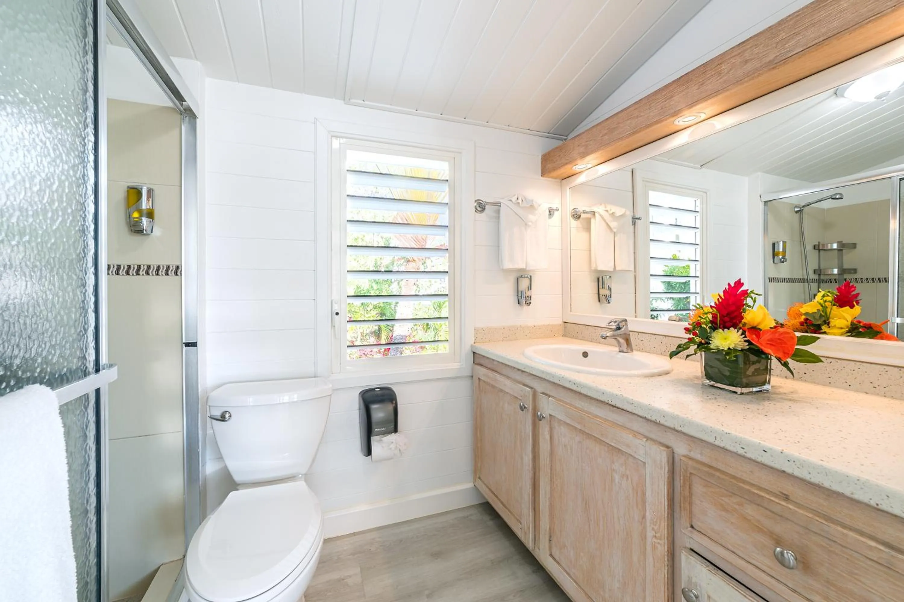 Bathroom in La Vista Resort