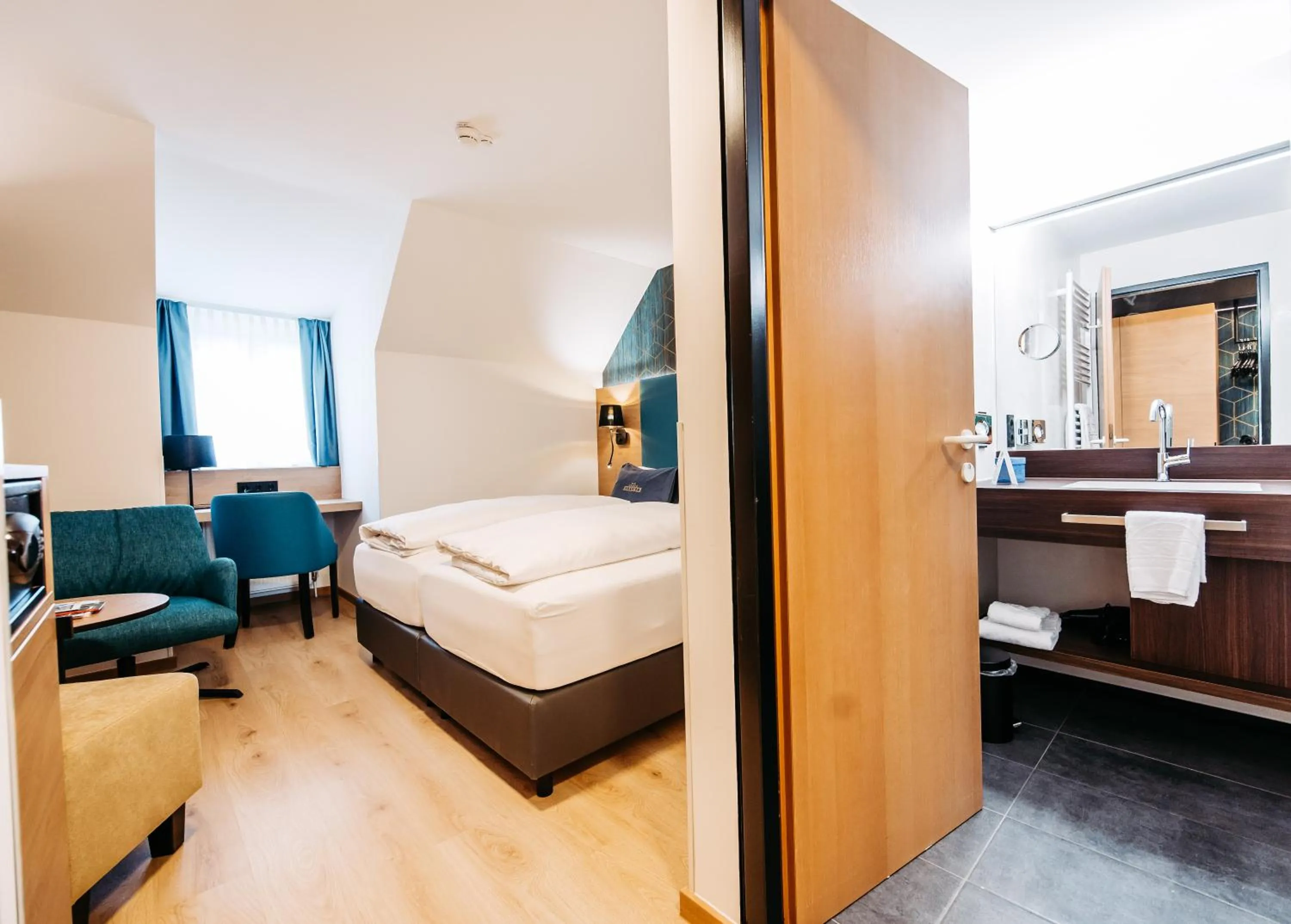 Photo of the whole room, Bed in Hotel Messmer