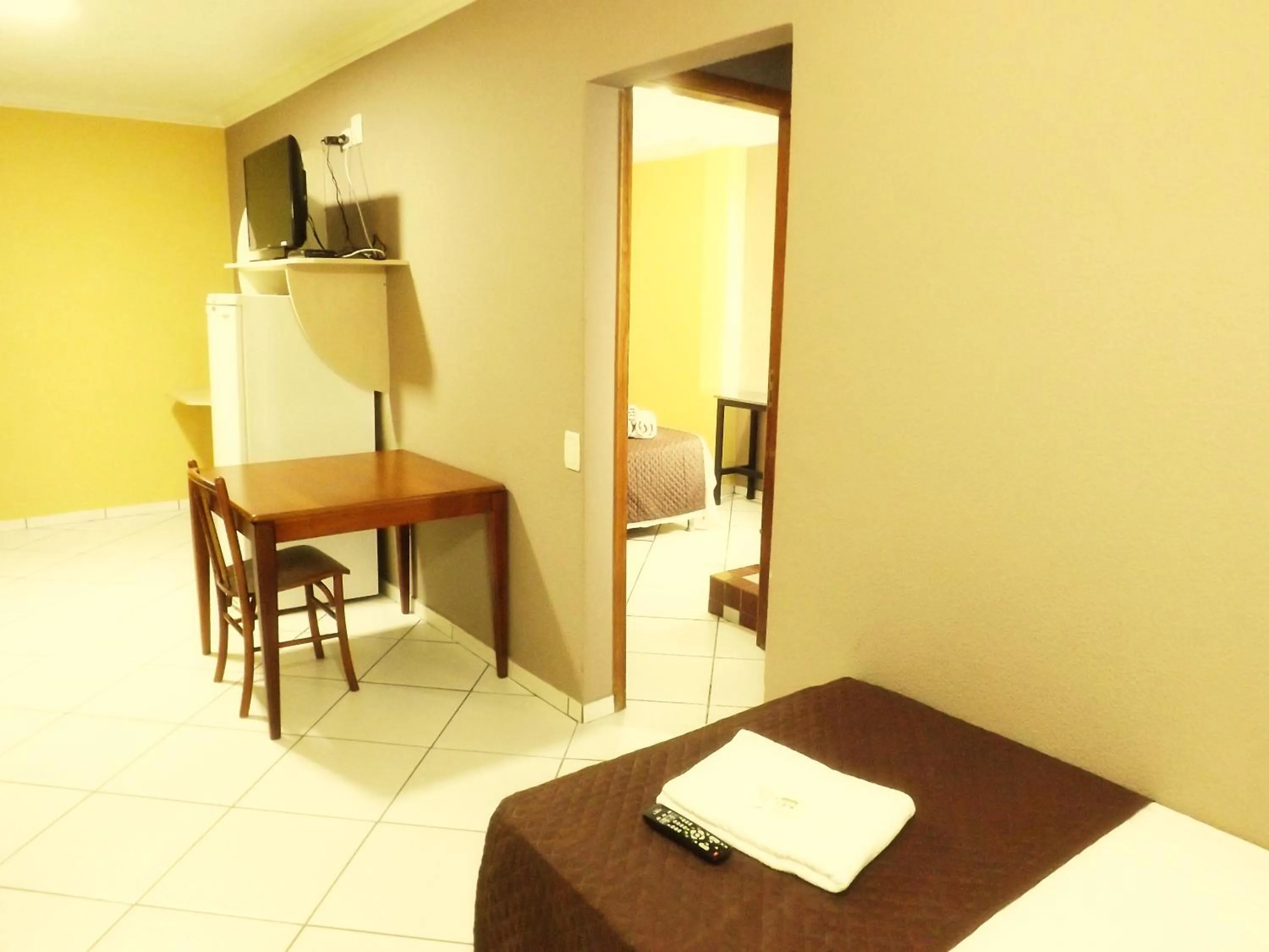 Bed in Londres Royal Hotel