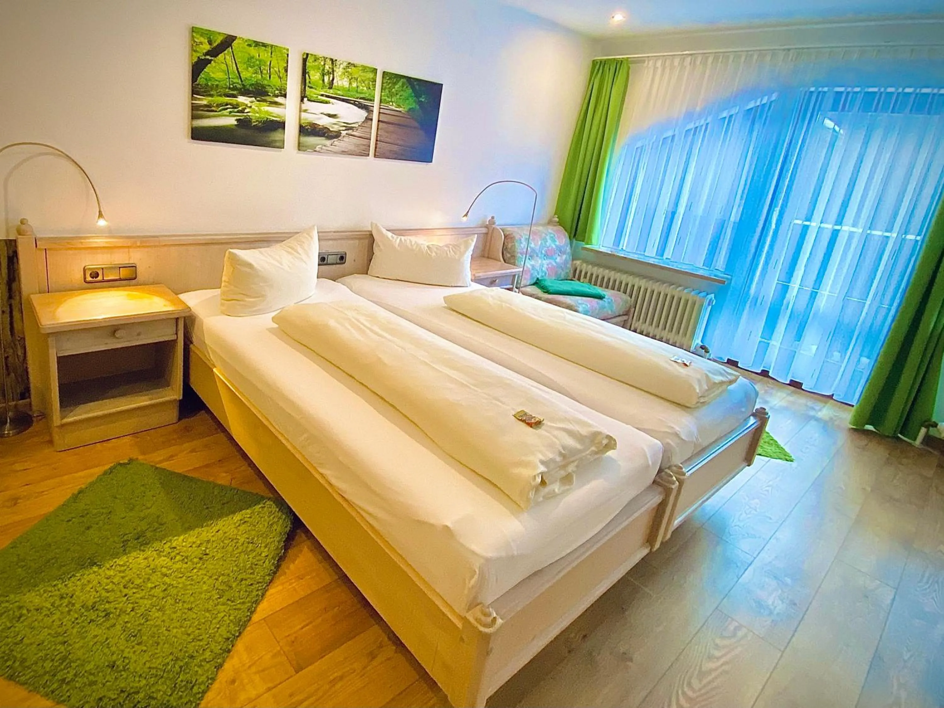 Photo of the whole room, Bed in Fichtel-Hotel by Meister Bär