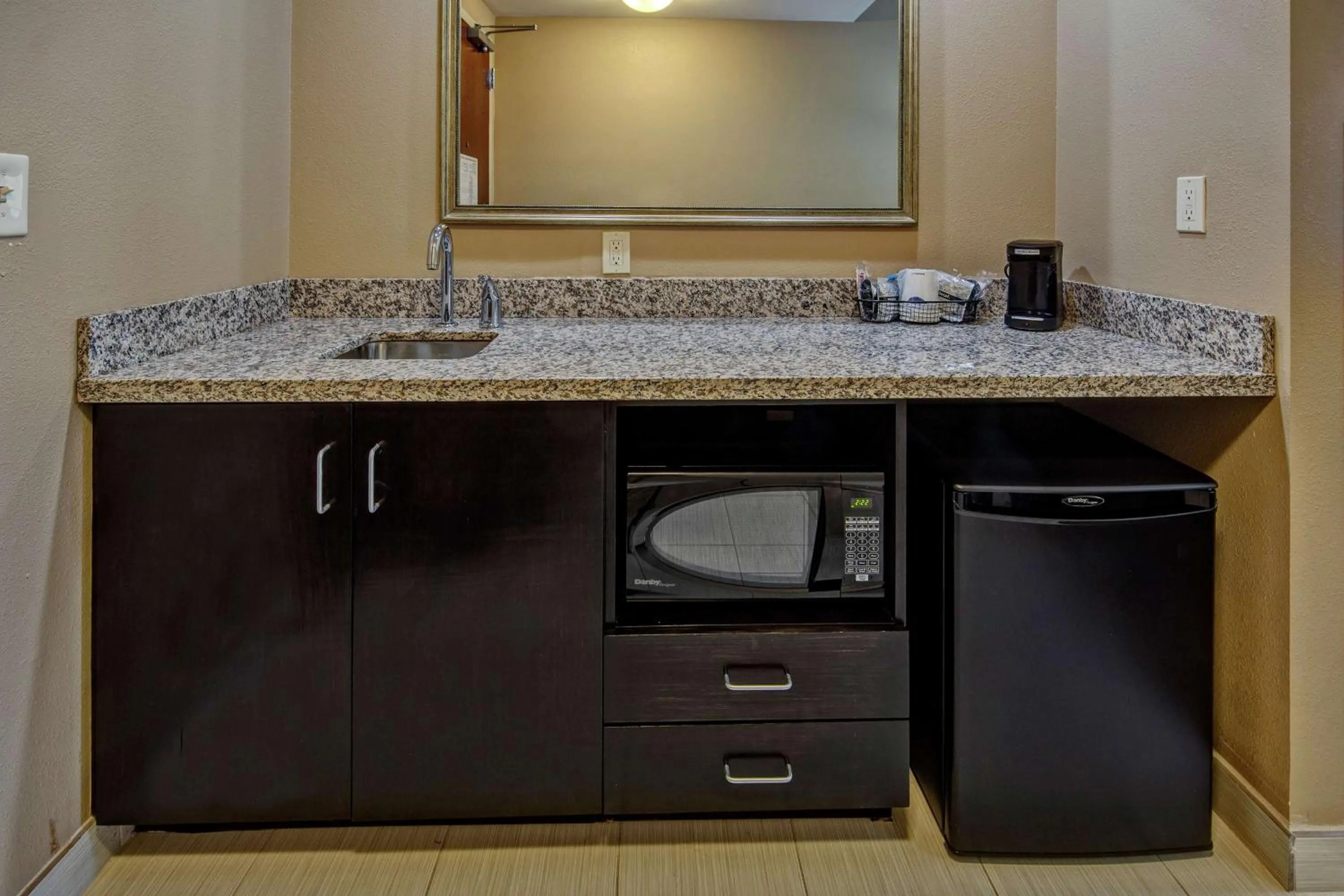 Living room in Hampton Inn & Suites Clarksville