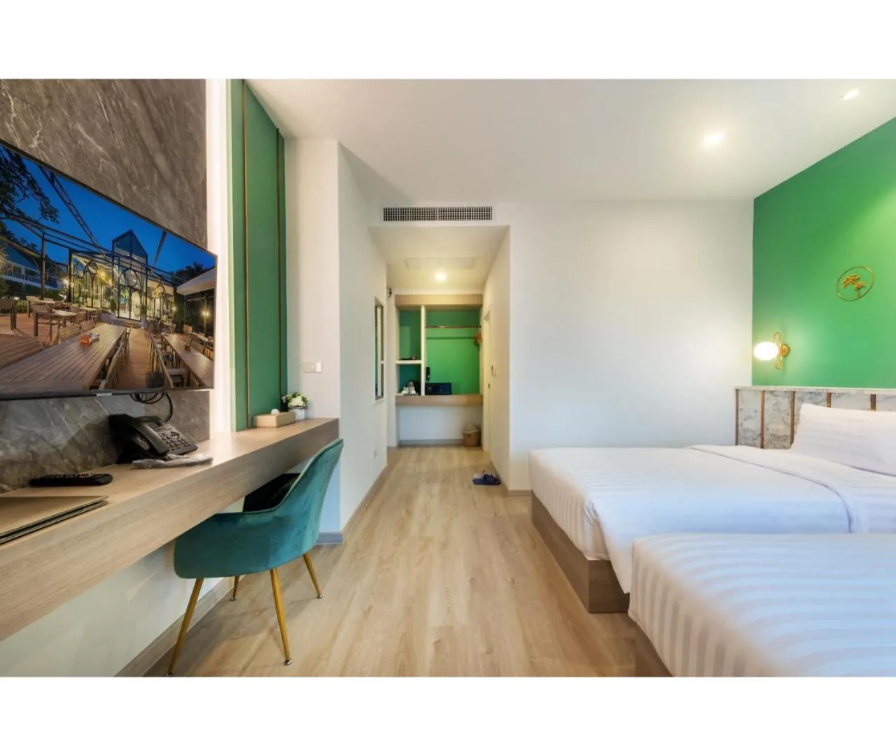 Bed in Nine River Hotel