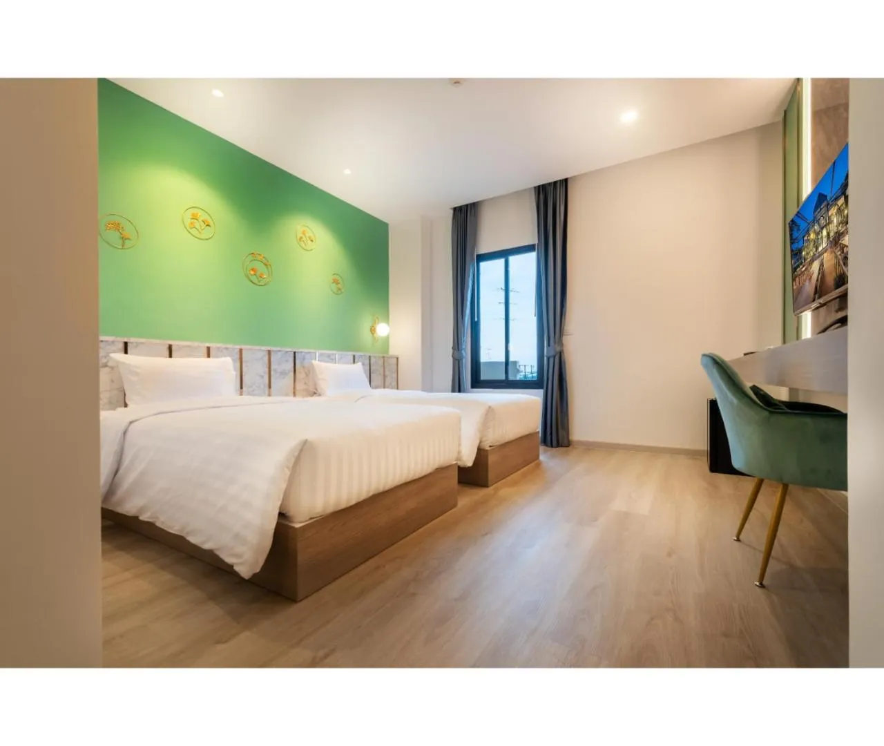 Bedroom, Bed in Nine River Hotel