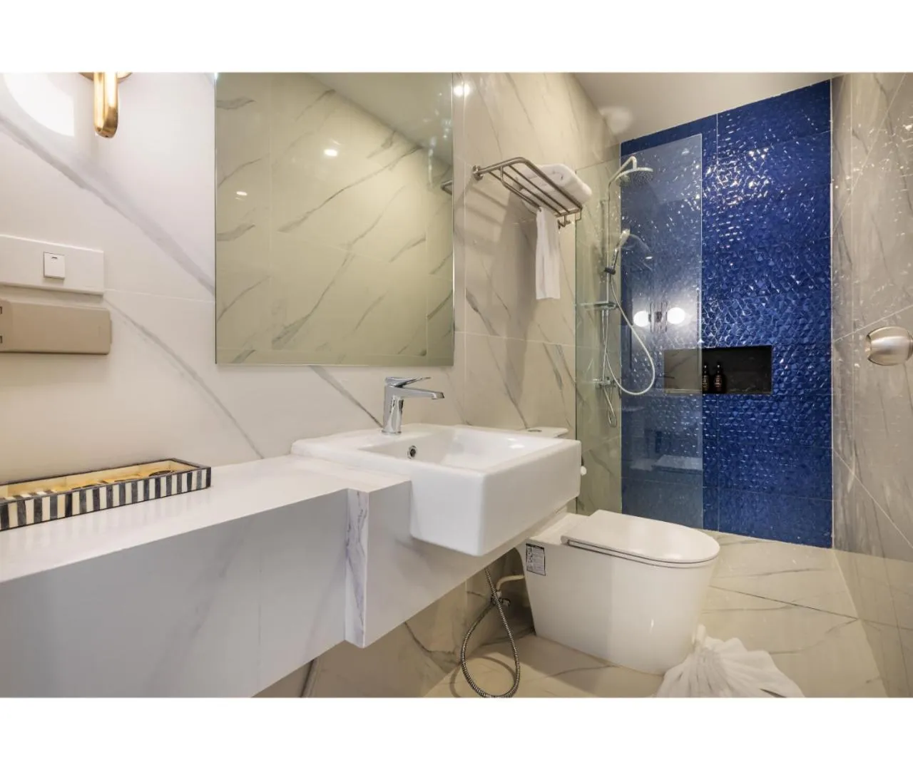 Bathroom in Nine River Hotel