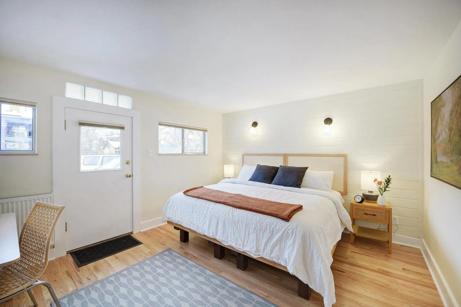 Bed in Boulder Guest House