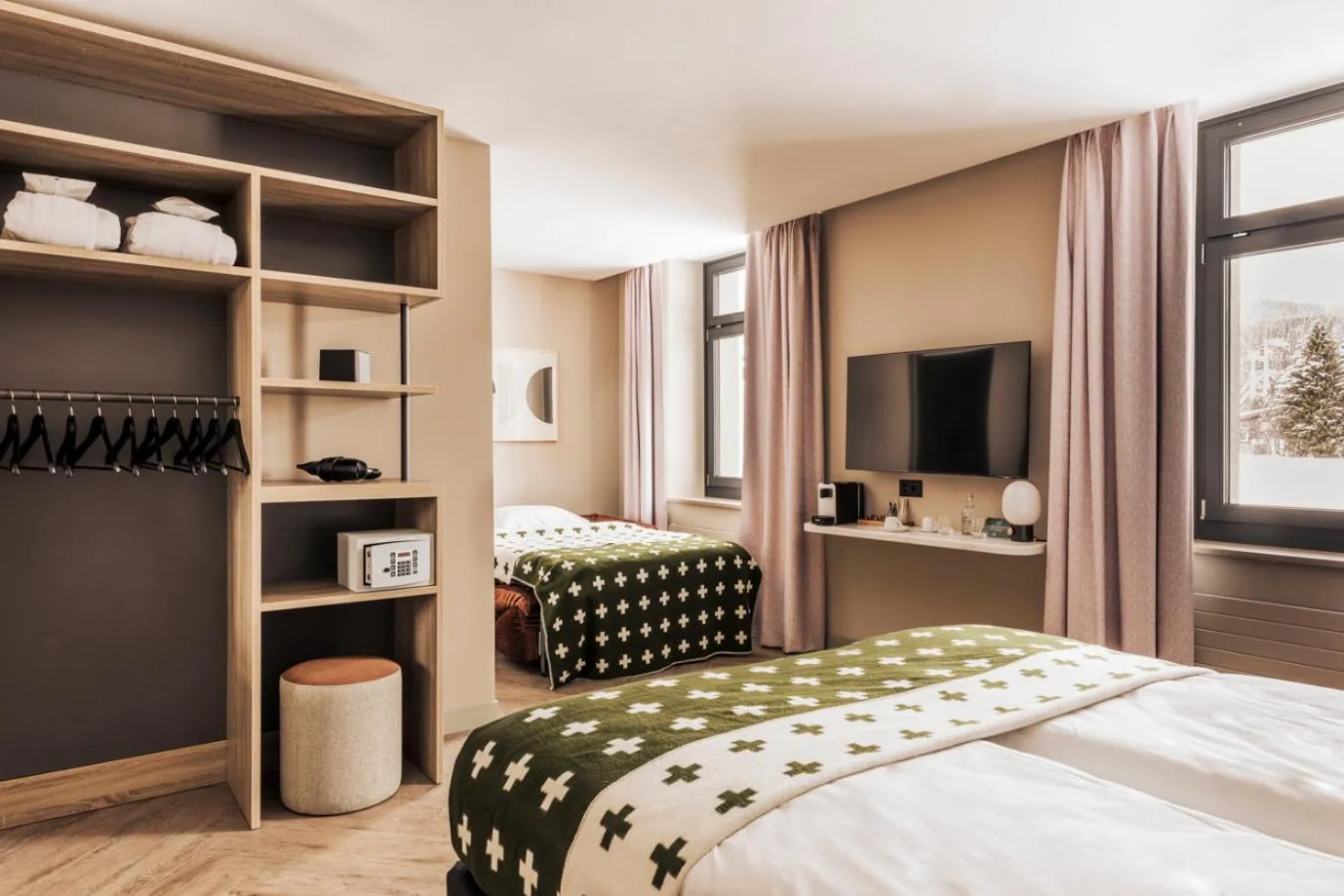 Bedroom, Bed in Hotel Altein Arosa, a Faern Collection Resort