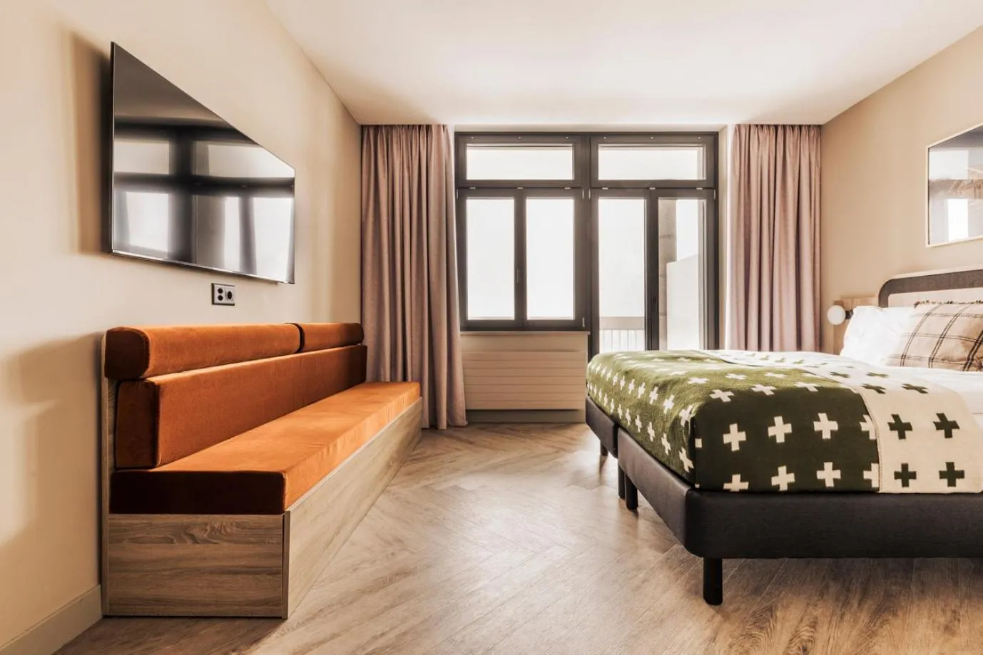 Bedroom, Bed in Hotel Altein Arosa, a Faern Collection Resort