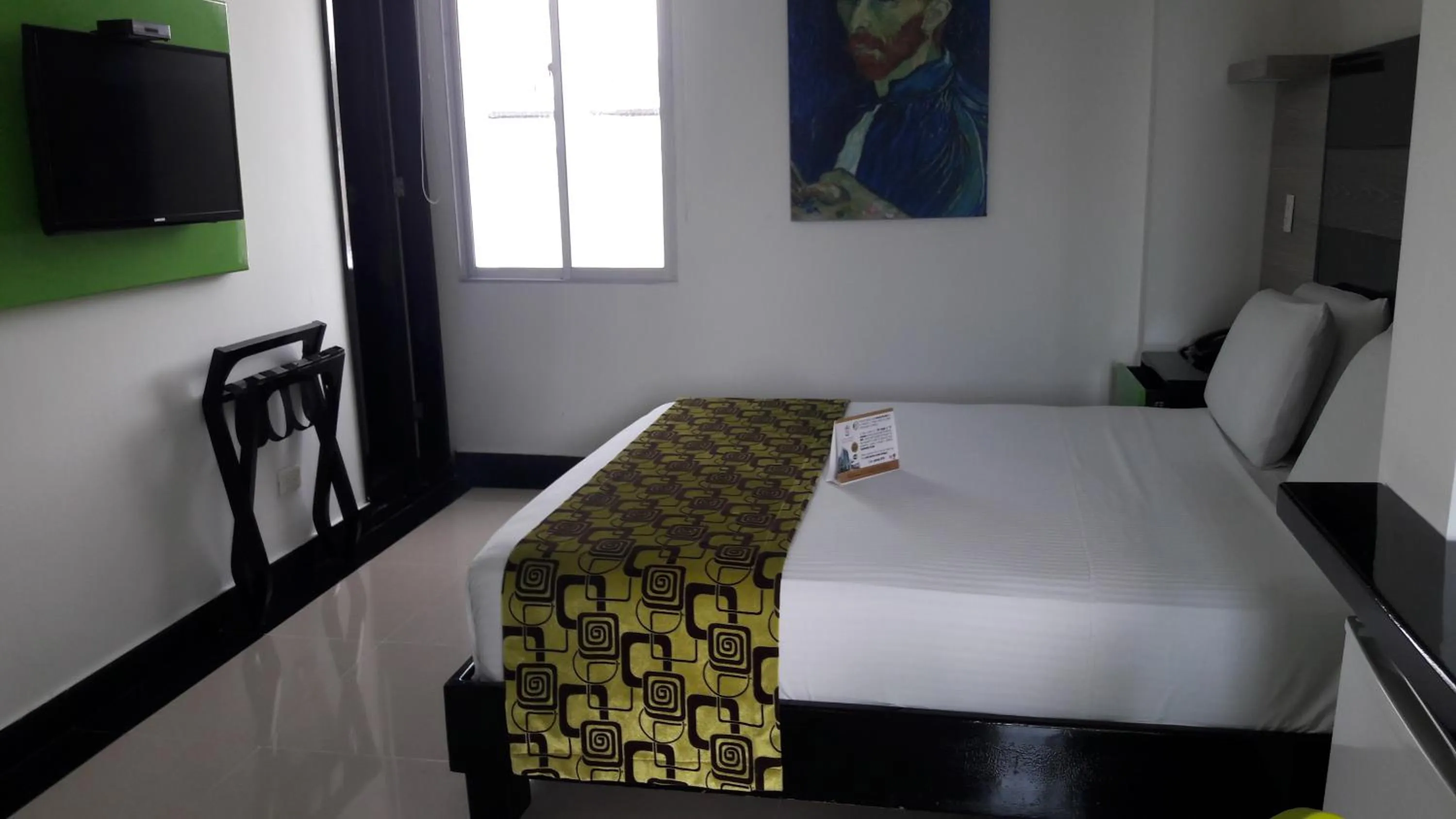 Bed in Hotel Genova Prado