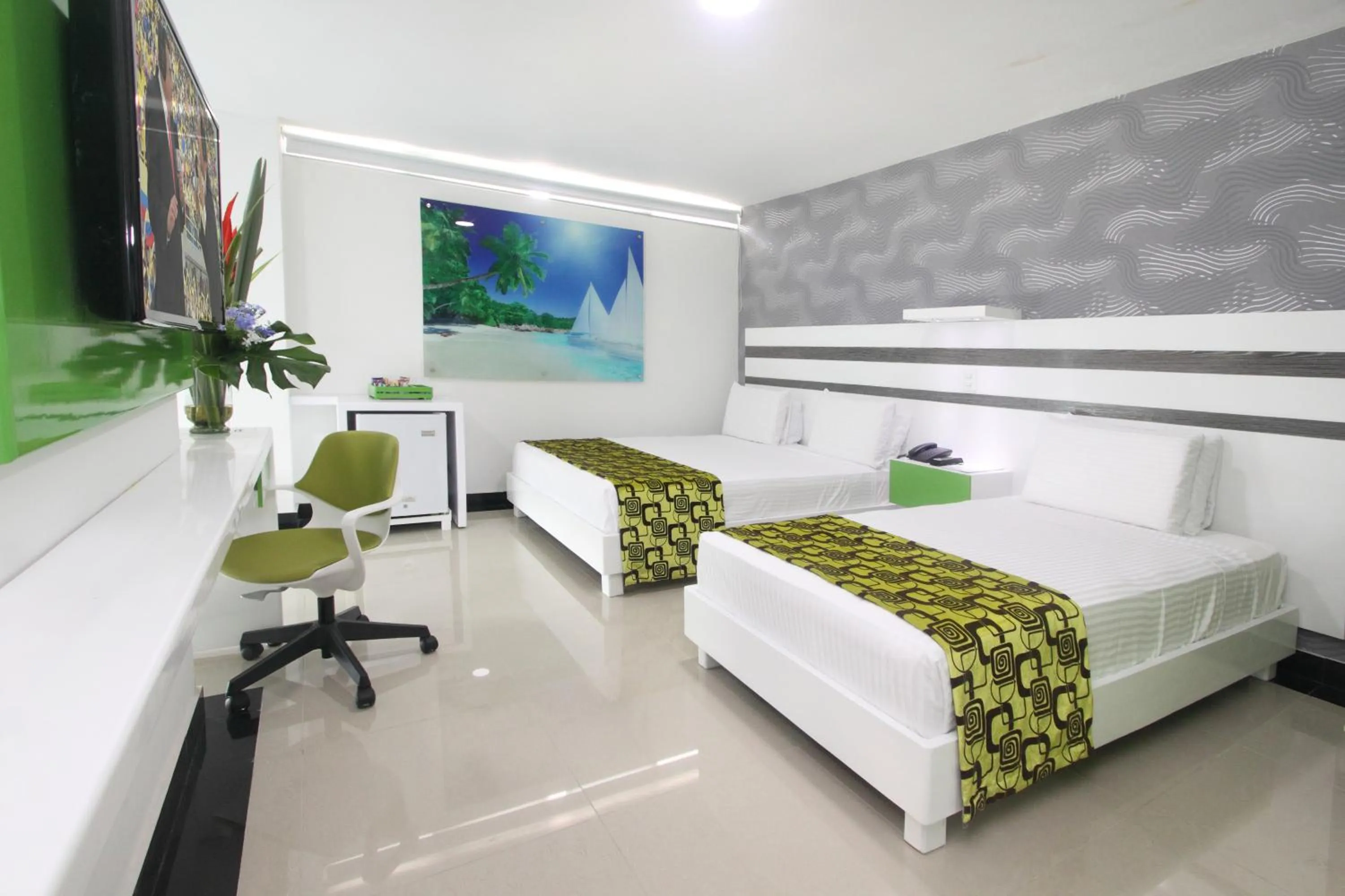 Photo of the whole room, Bed in Hotel Genova Prado