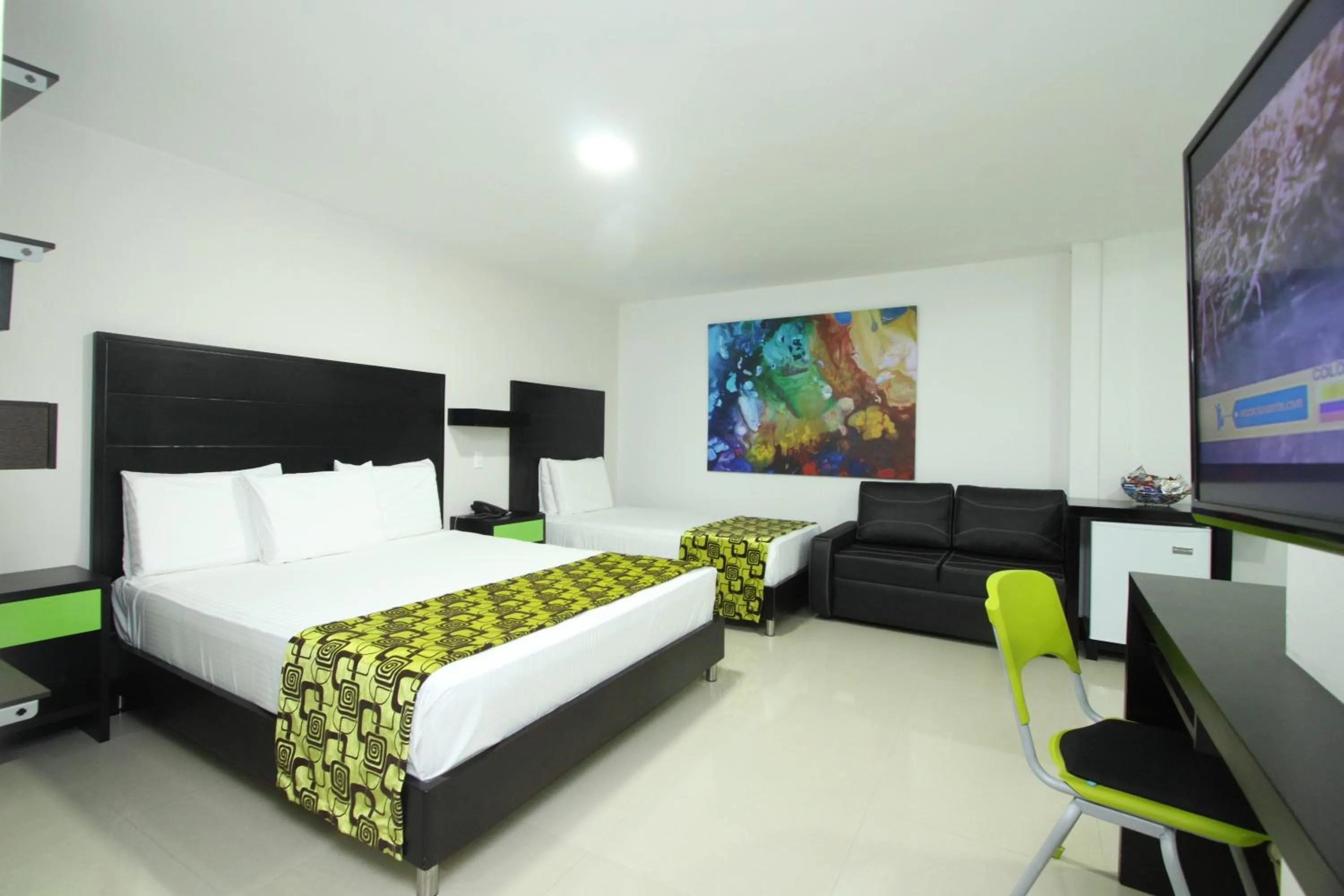 Photo of the whole room, Bed in Hotel Genova Prado