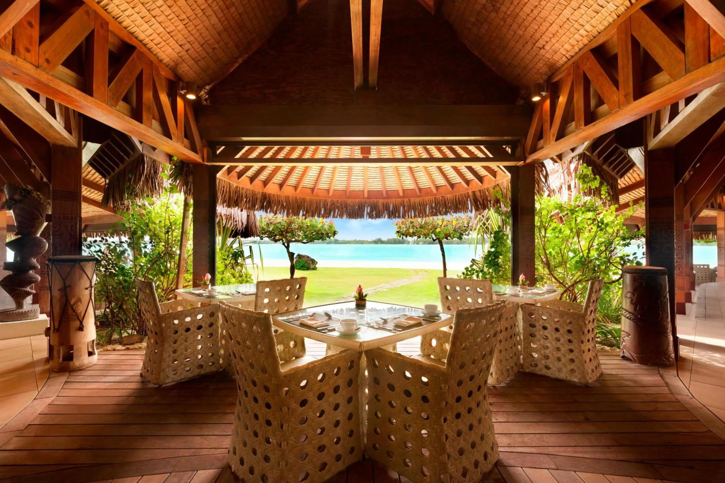 Restaurant/places to eat in The St. Regis Bora Bora Resort