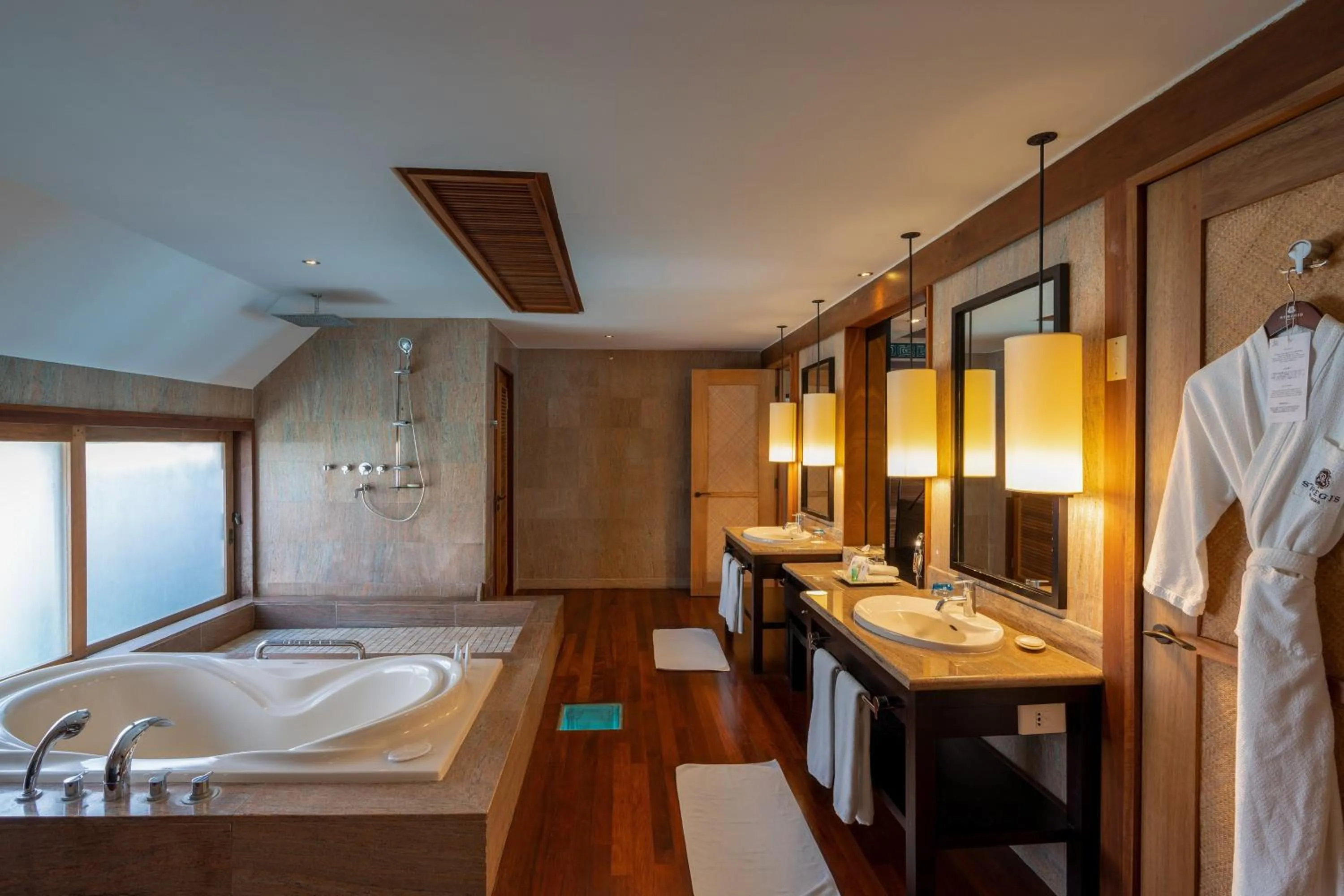 Bathroom, Bed in The St. Regis Bora Bora Resort
