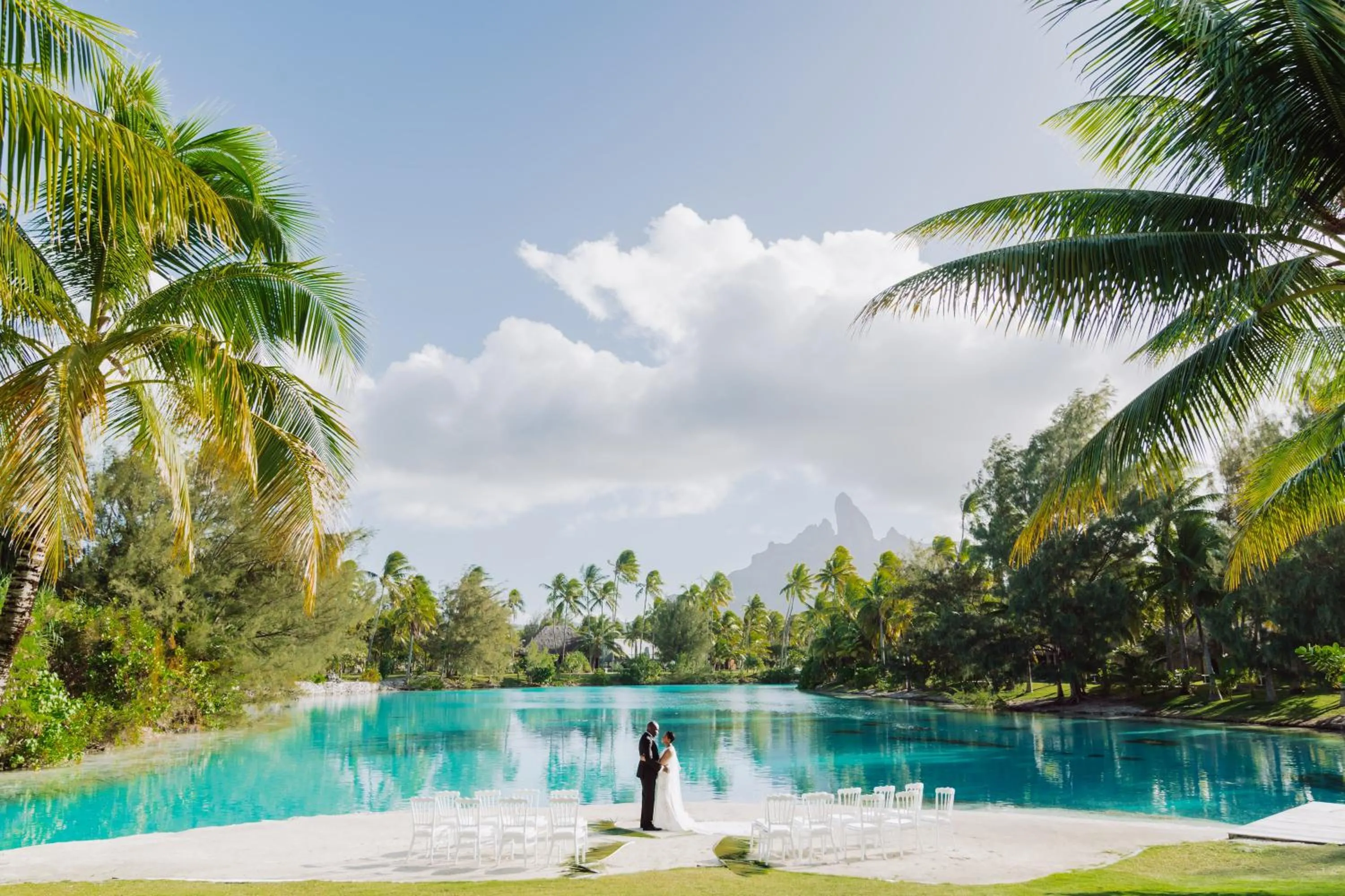 wedding in The St. Regis Bora Bora Resort