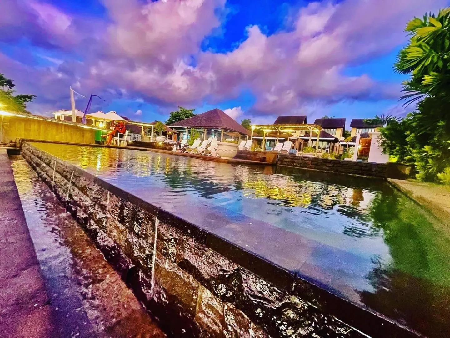 Property building in The Palms Ceningan Hotel