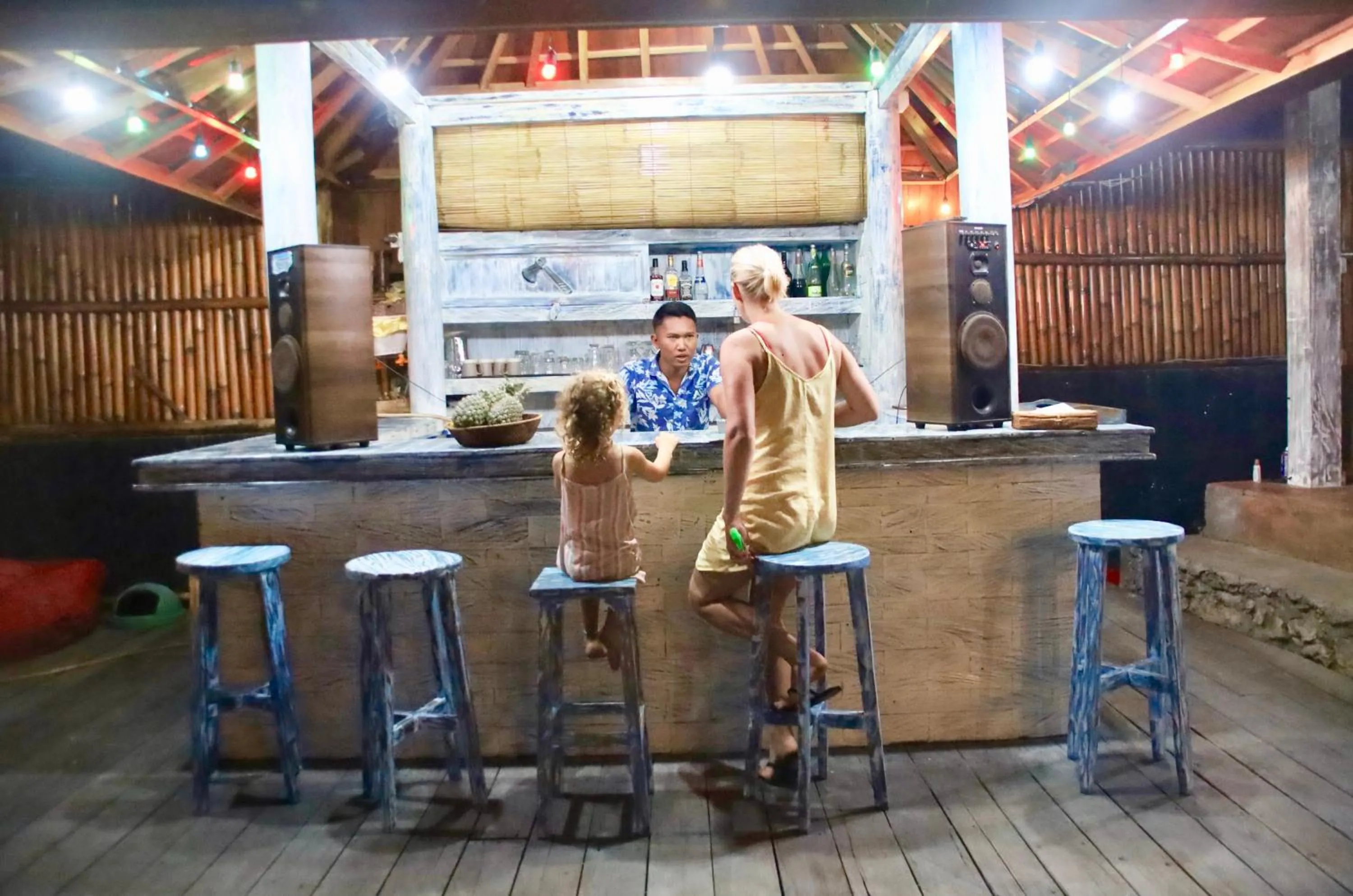 Lounge or bar in The Palms Ceningan Hotel