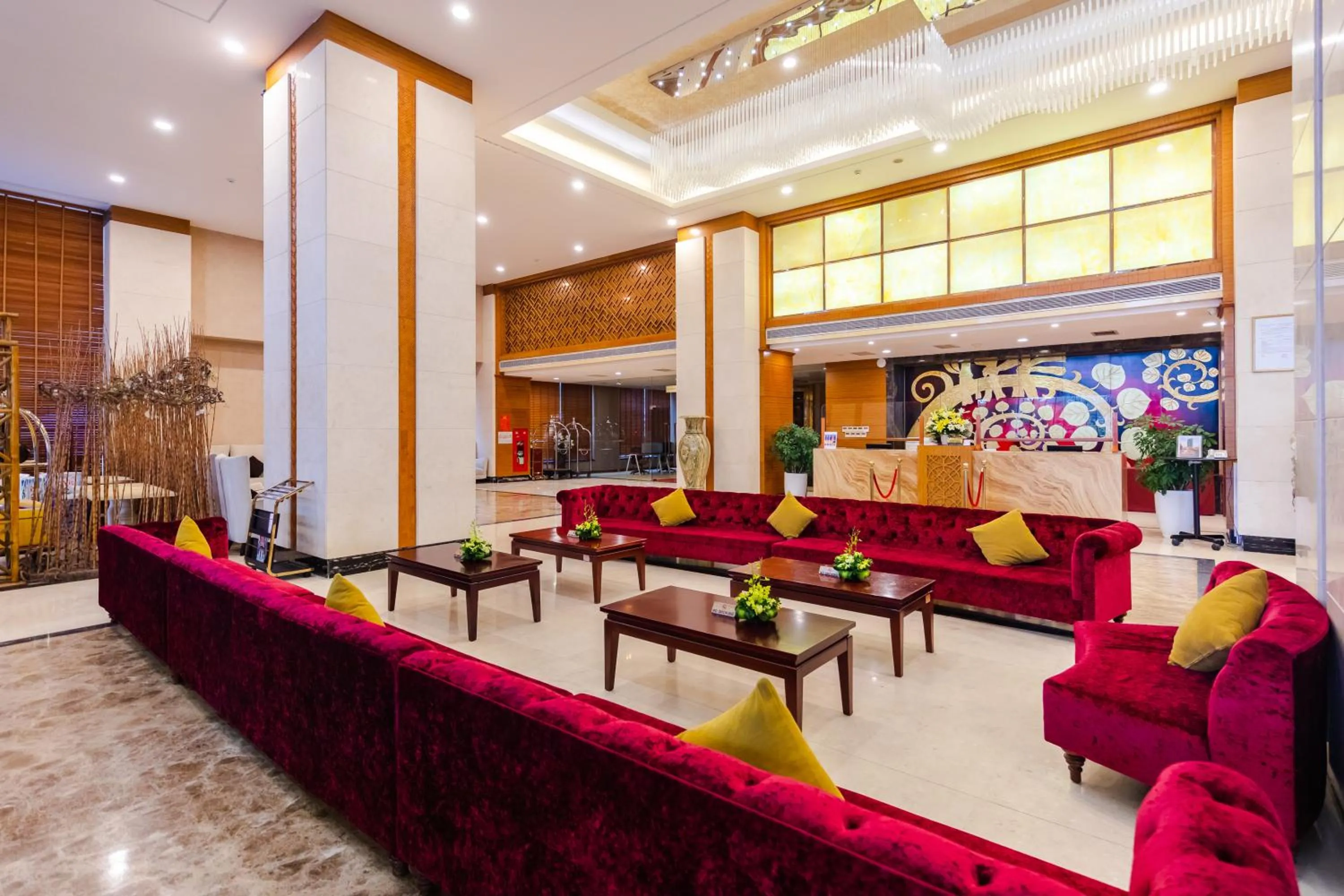 Lobby or reception in Muong Thanh Luxury Quang Ninh Hotel