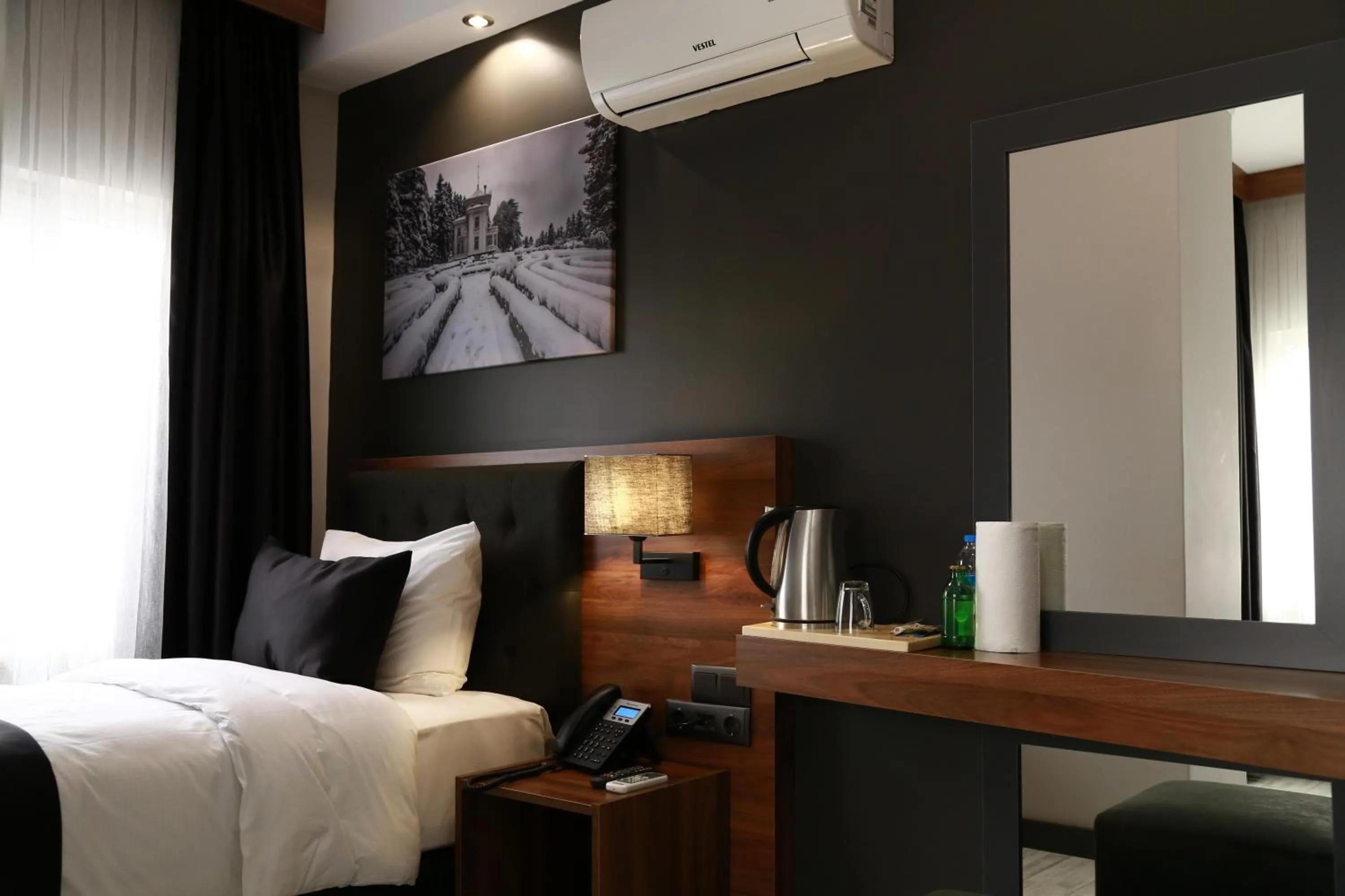 Photo of the whole room, Bed in Azra Residence Otel