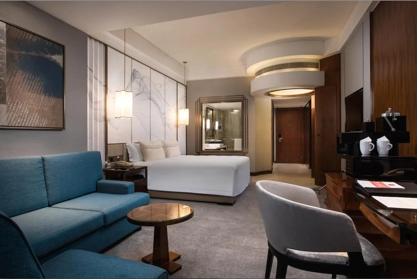 Bathroom, Bed in Grand Millennium Shanghai HongQiao