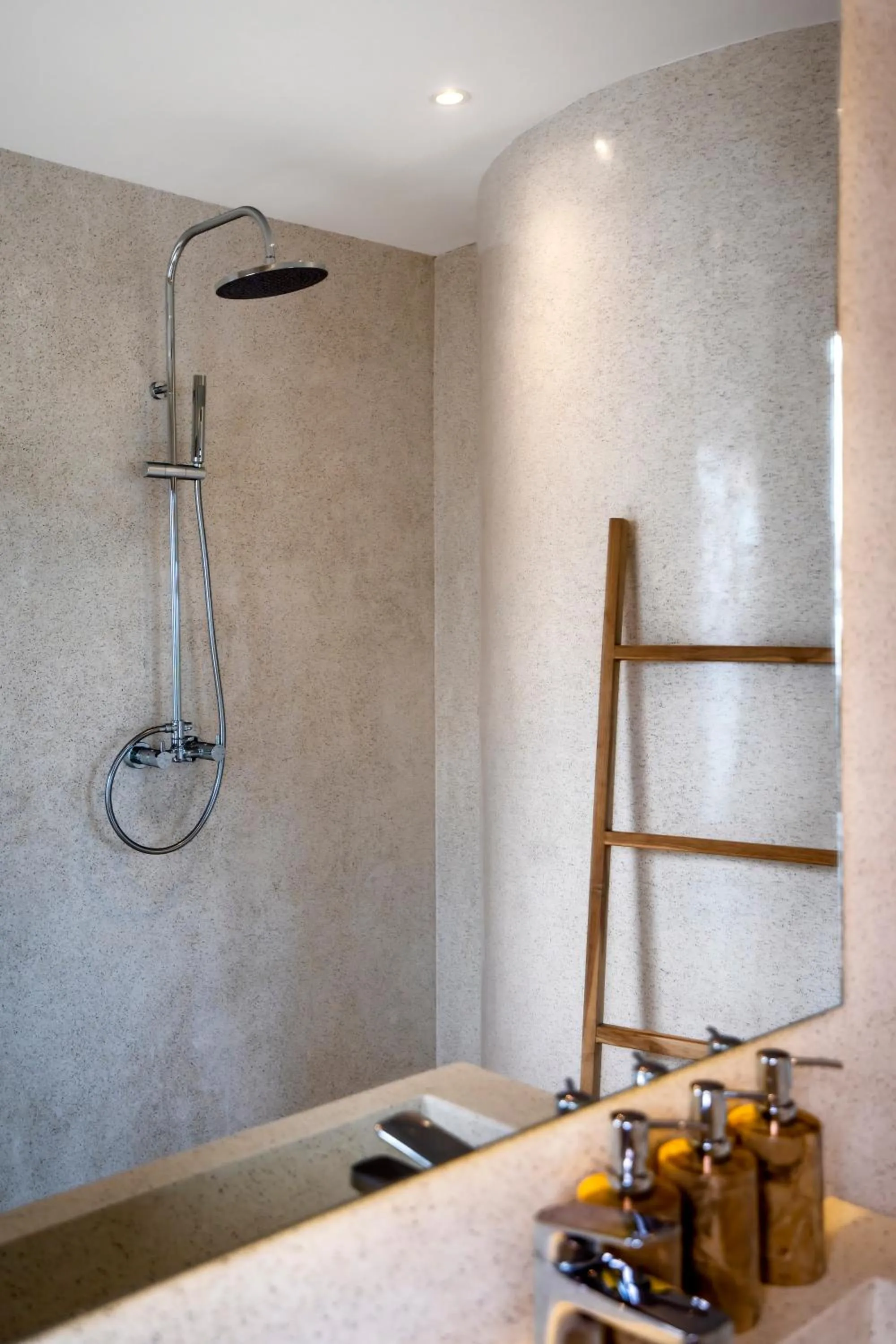 Shower in Villa Mushika by BaliSuperHost
