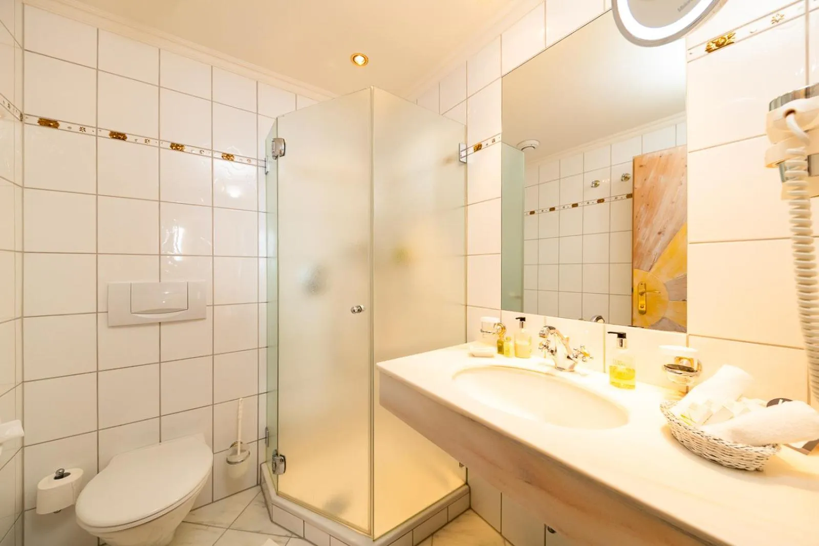 Shower in Übergossene Alm Resort